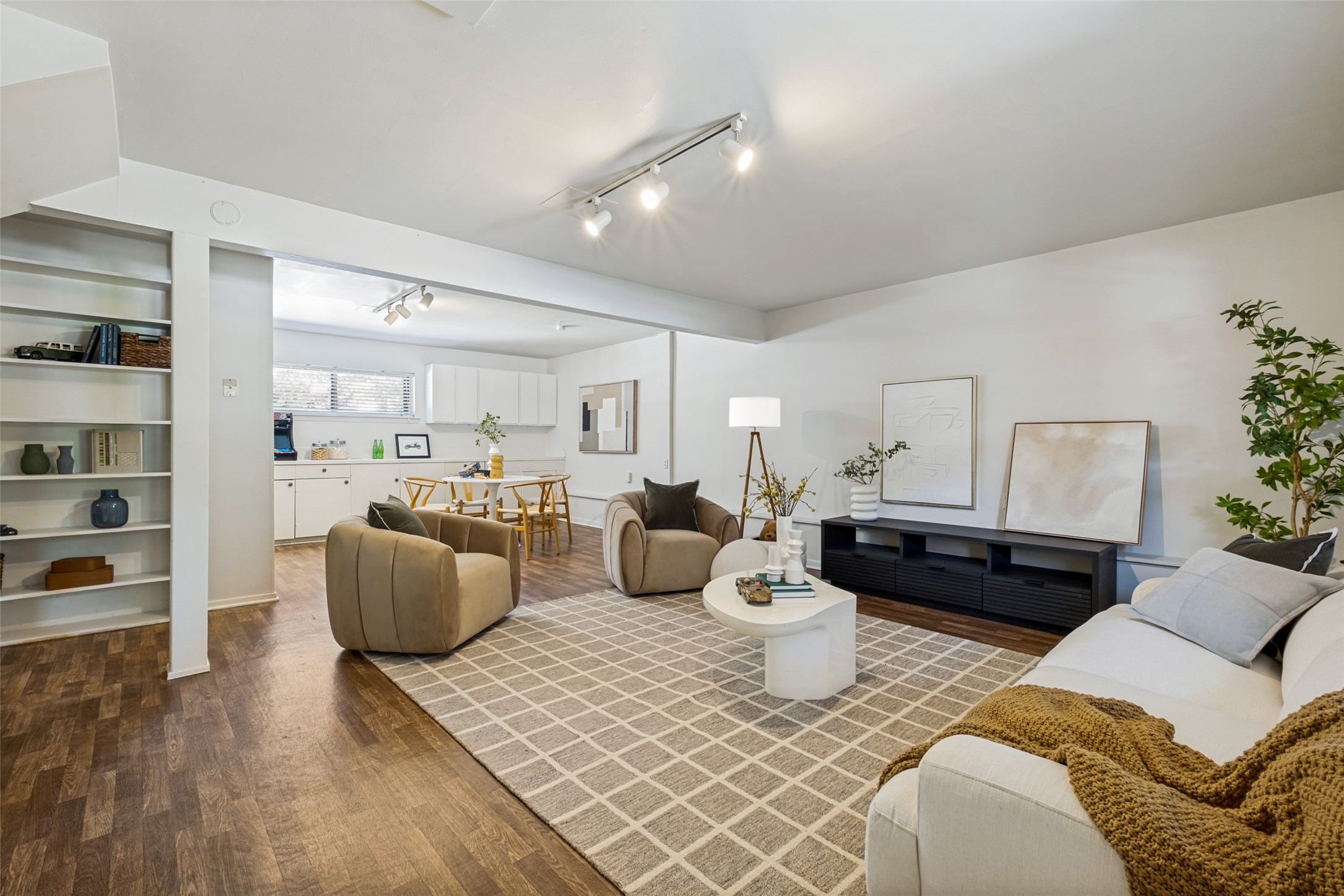 707 Bondstone Drive