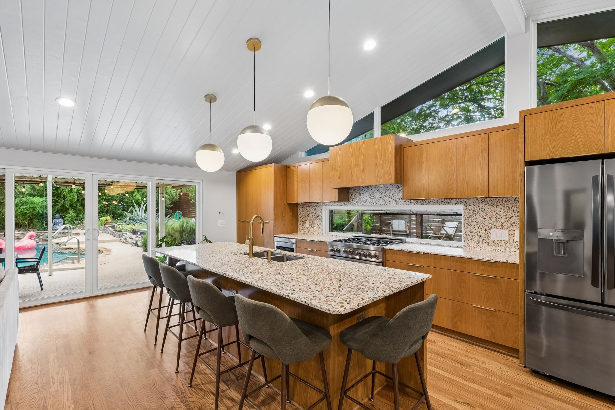 707 Bondstone Drive