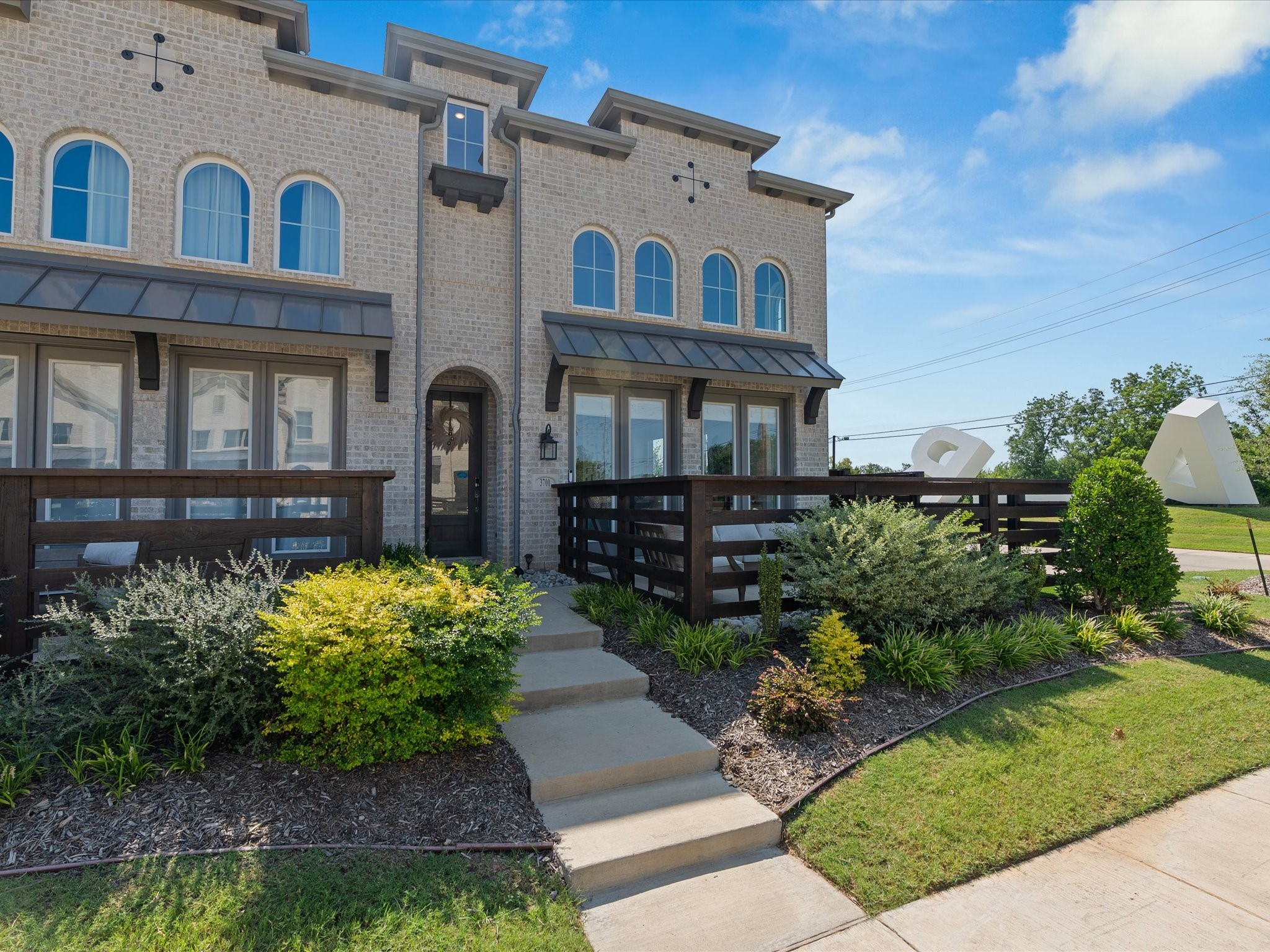 3700 Queen Road