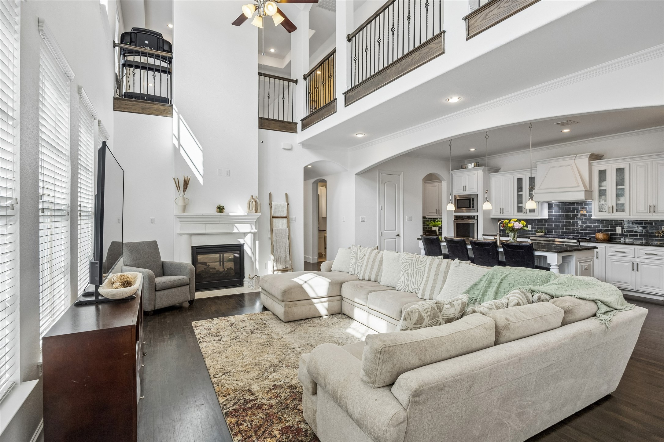 1022 Shadyside Lane