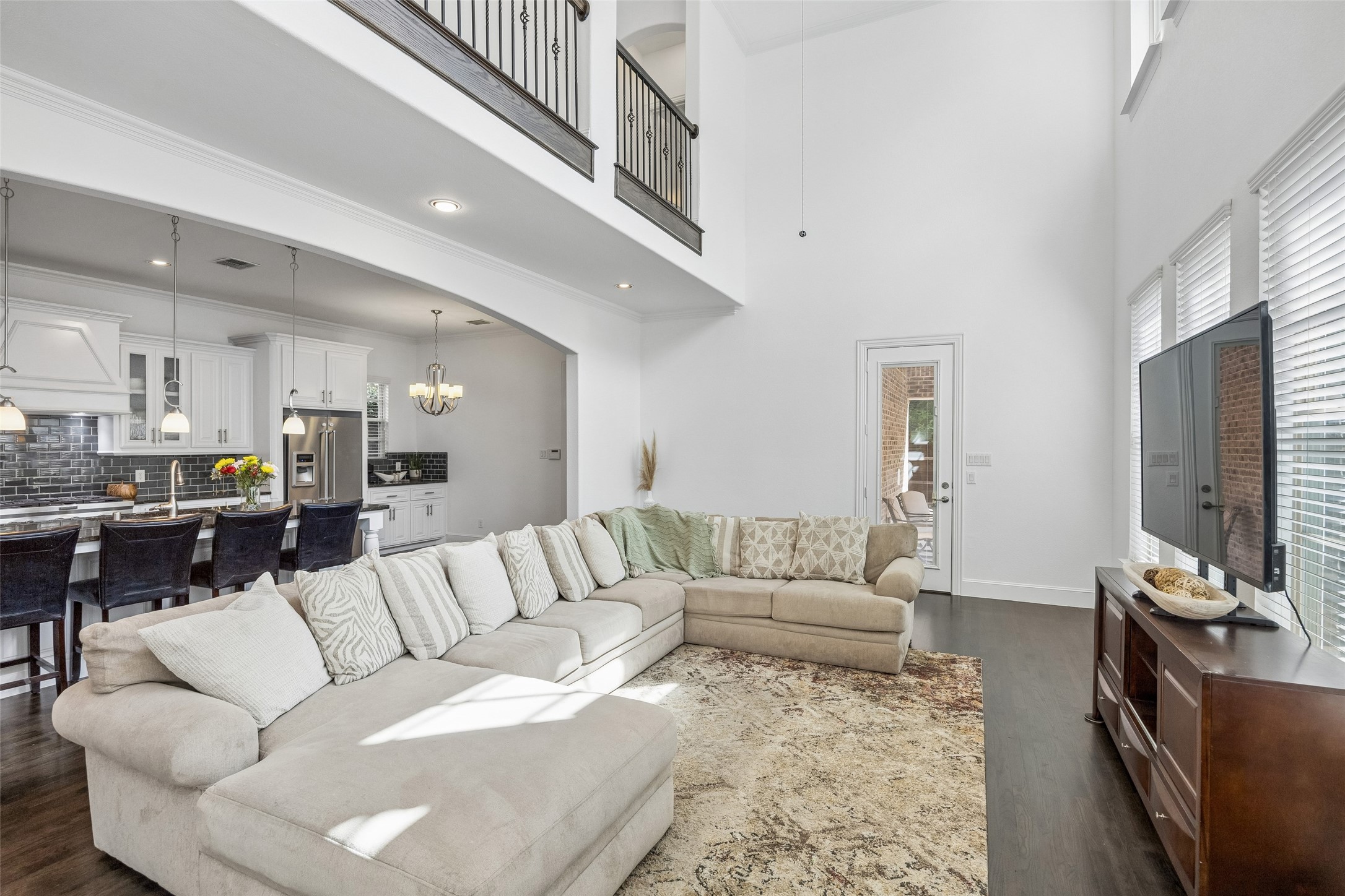 1022 Shadyside Lane
