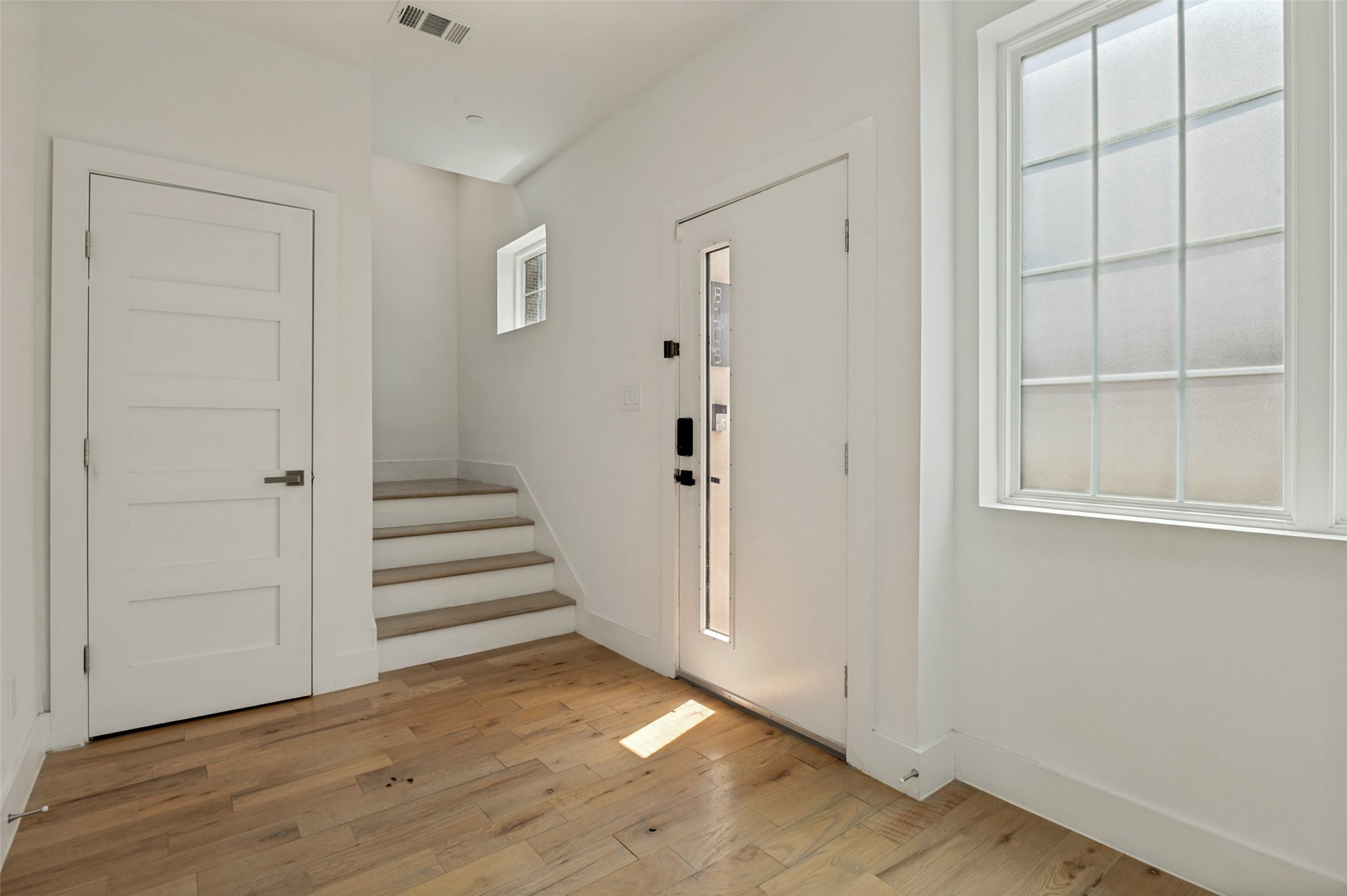1910 Caddo Street B105