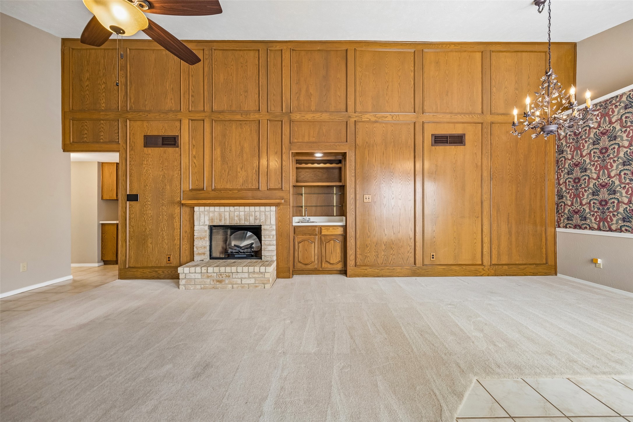 1524 Livingston Drive