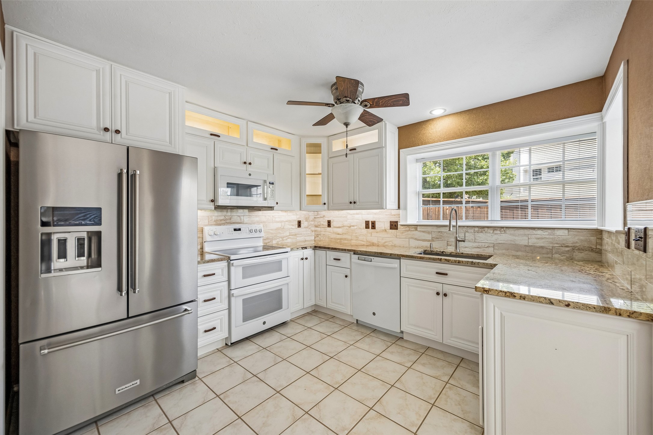 1524 Livingston Drive