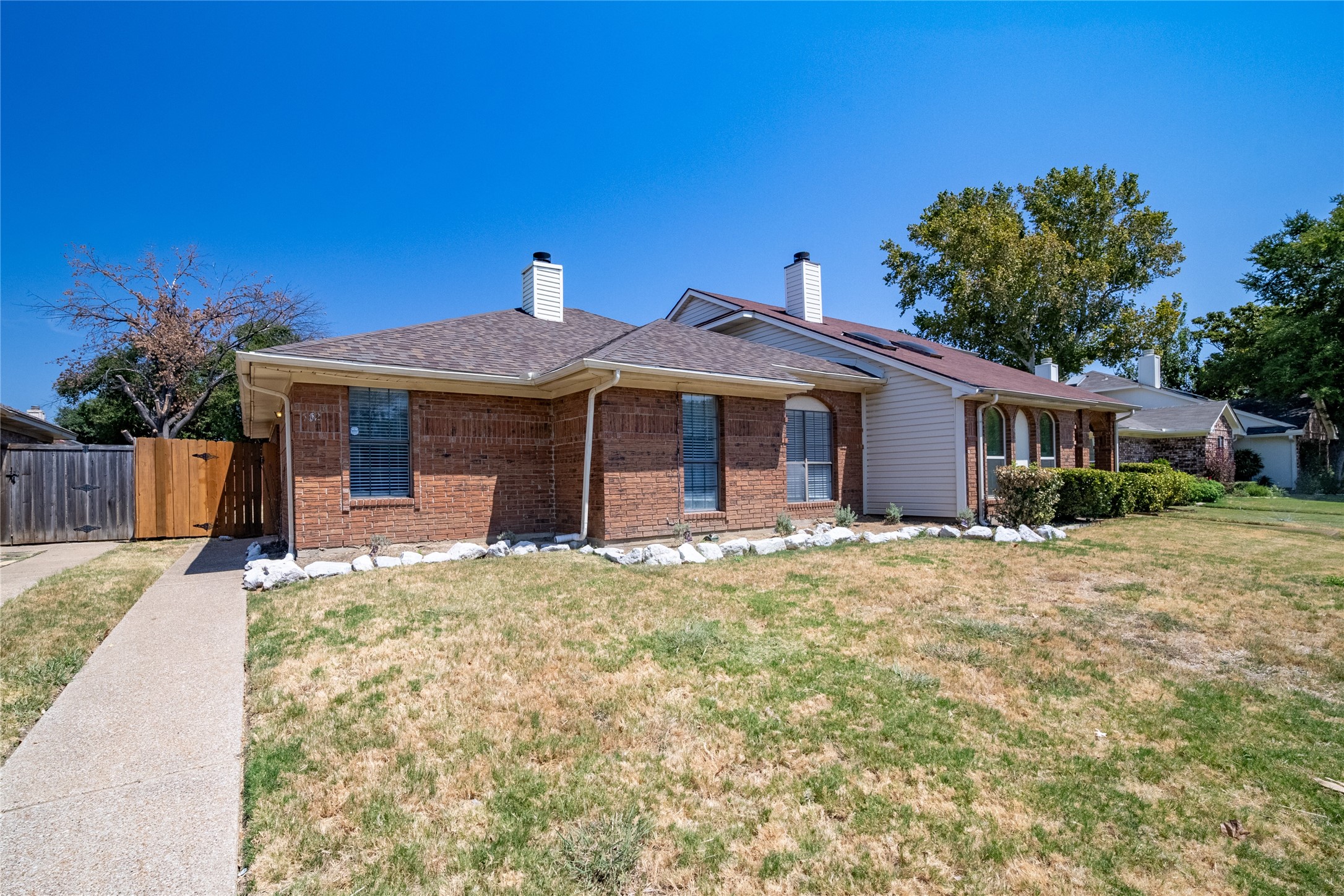 562 Stringfellow Drive