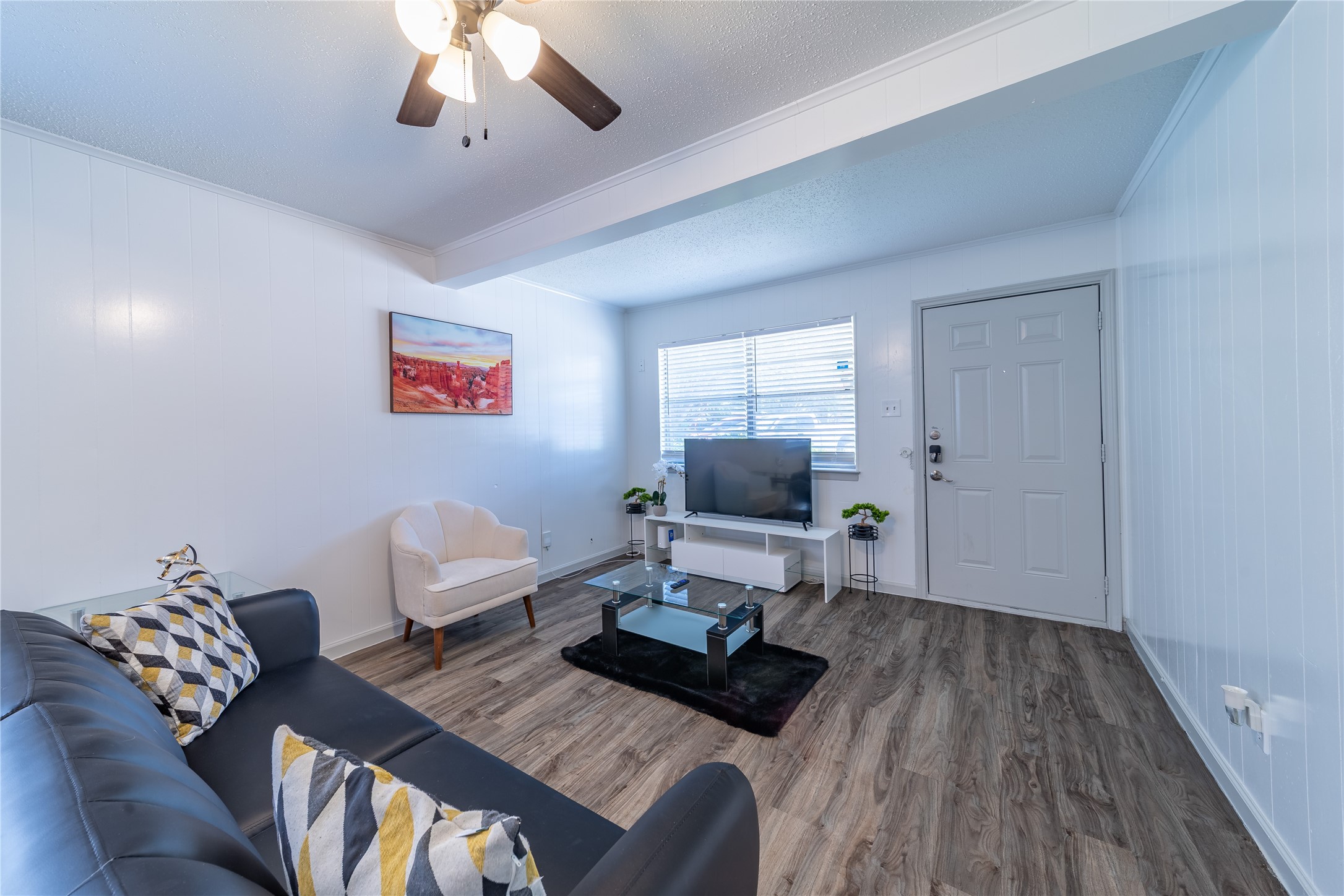 414 Donnell Drive B