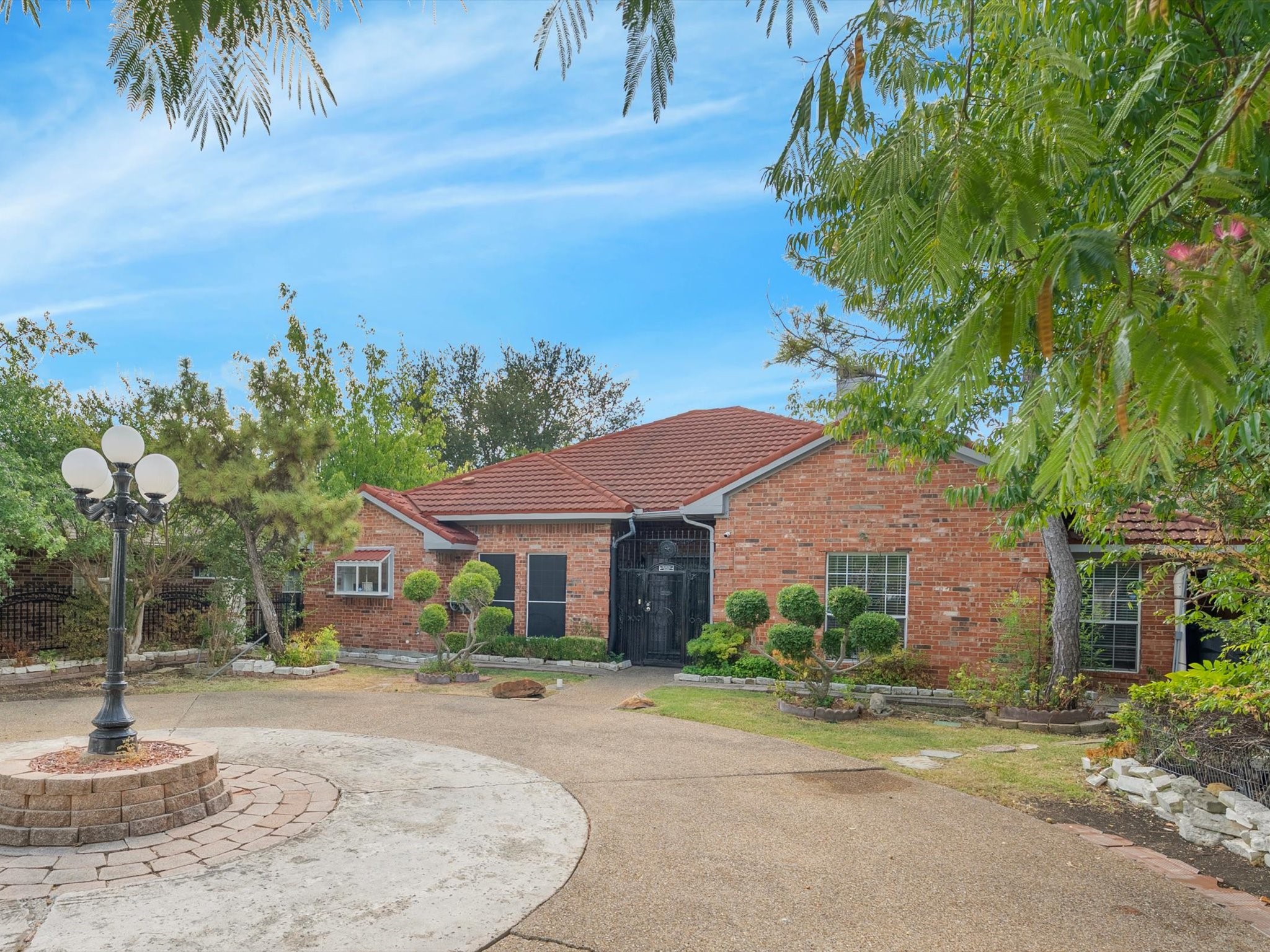 3024 Encino Drive
