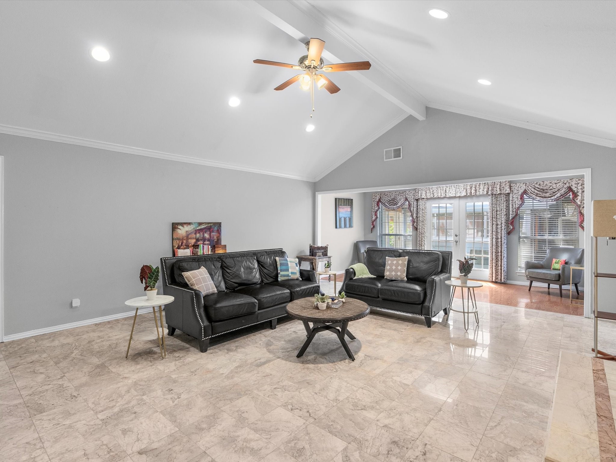 3024 Encino Drive