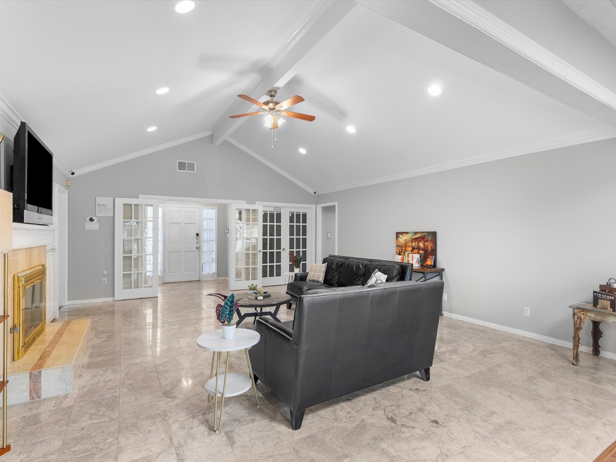 3024 Encino Drive