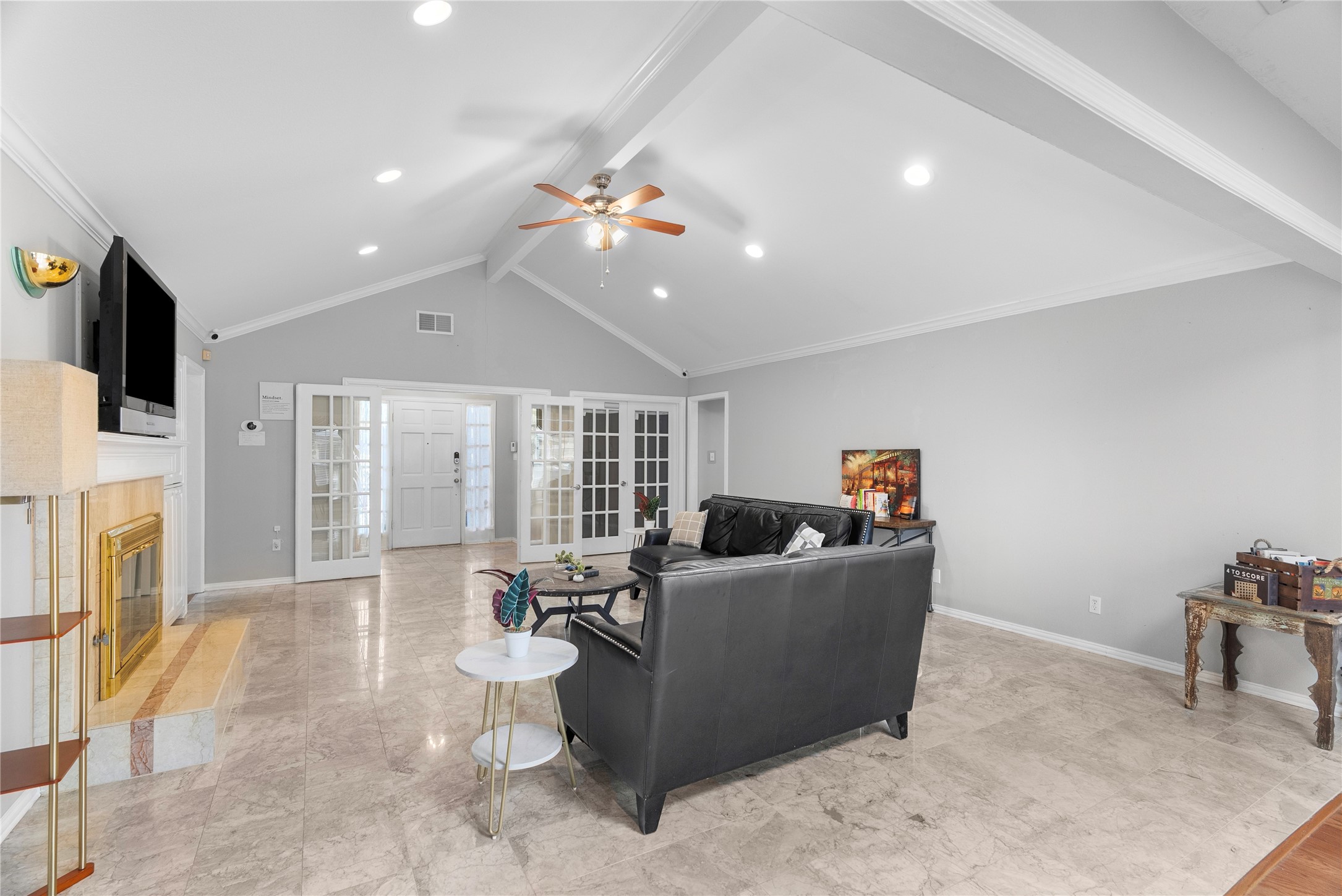 3024 Encino Drive