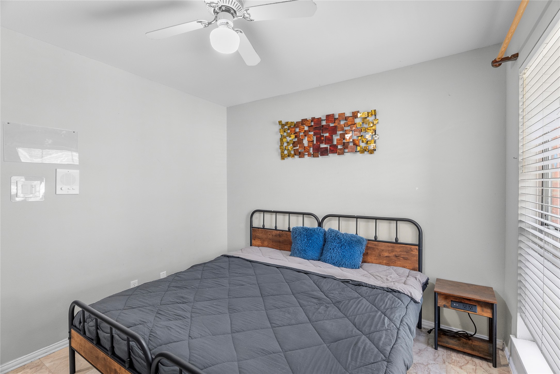 3024 Encino Drive