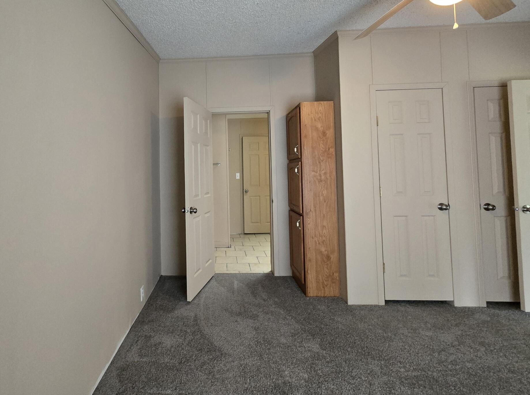 2401 Schippers Lane