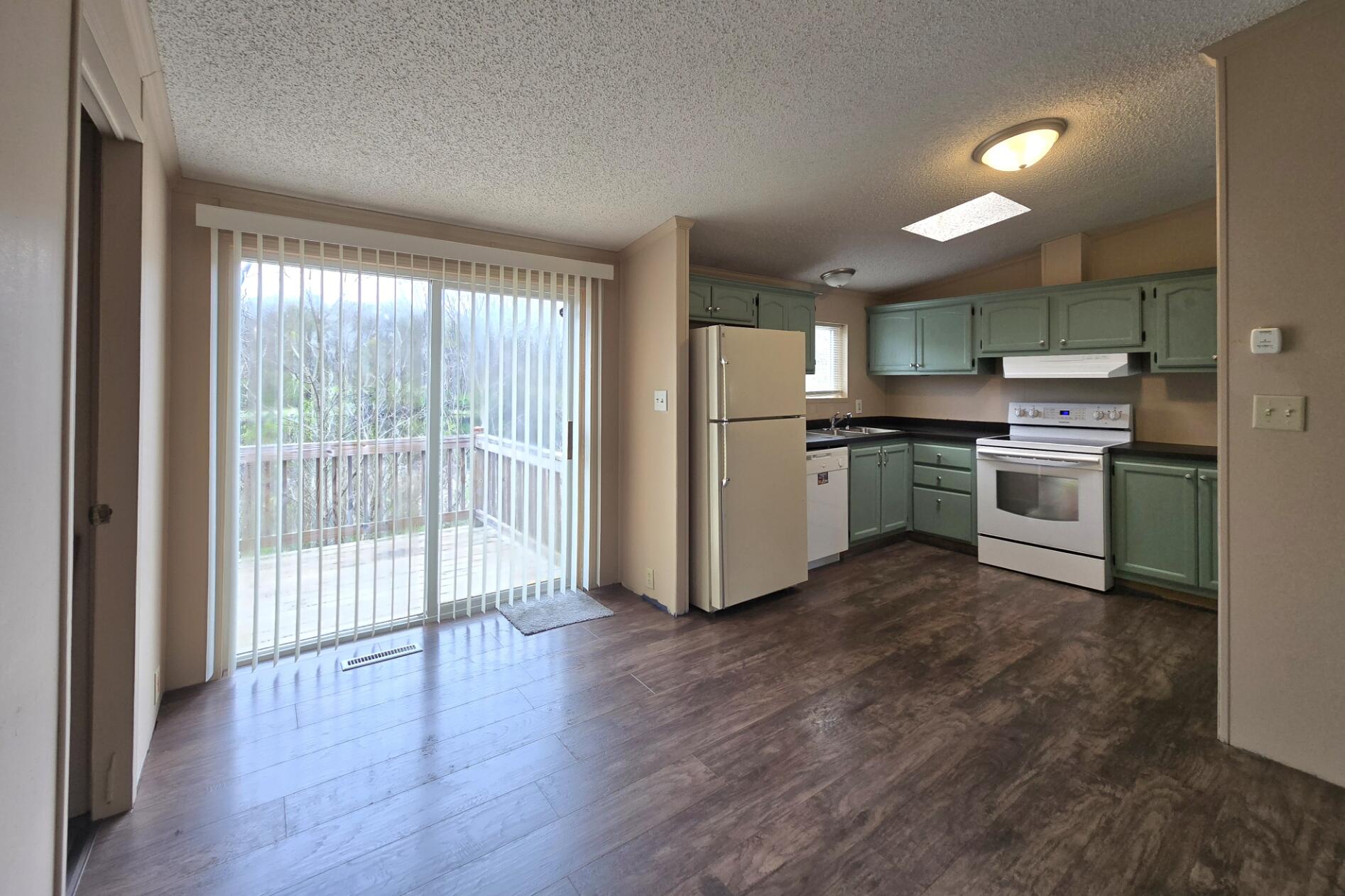 2401 Schippers Lane
