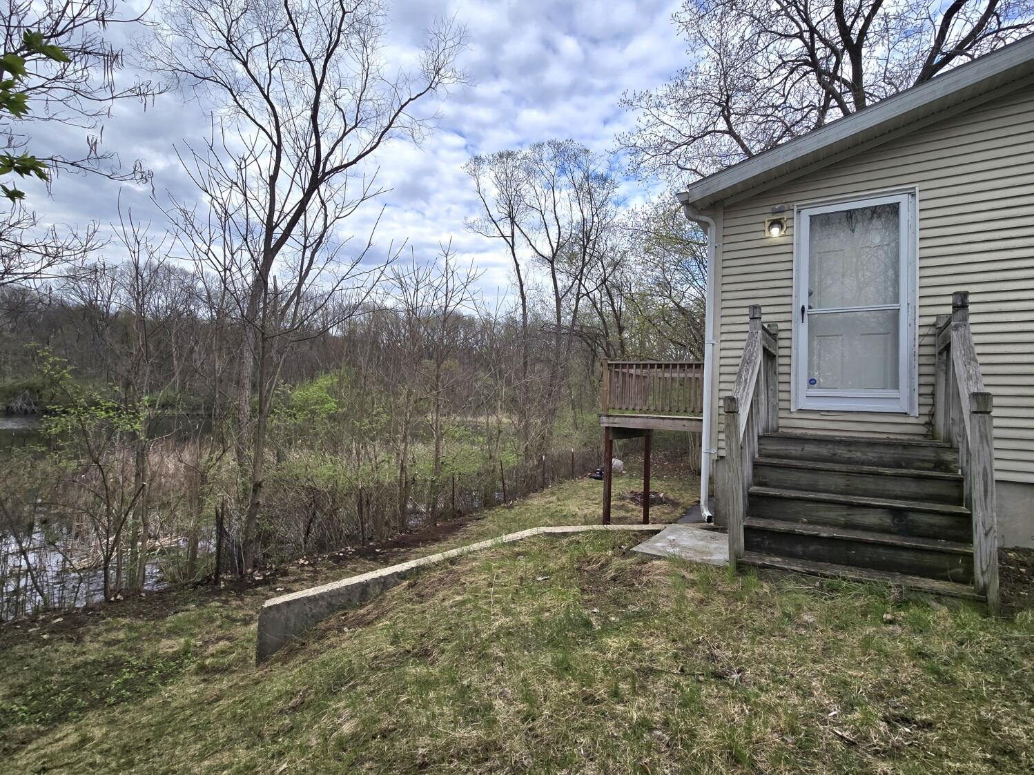 2401 Schippers Lane