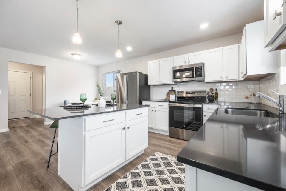 1101 Cedarwood Drive