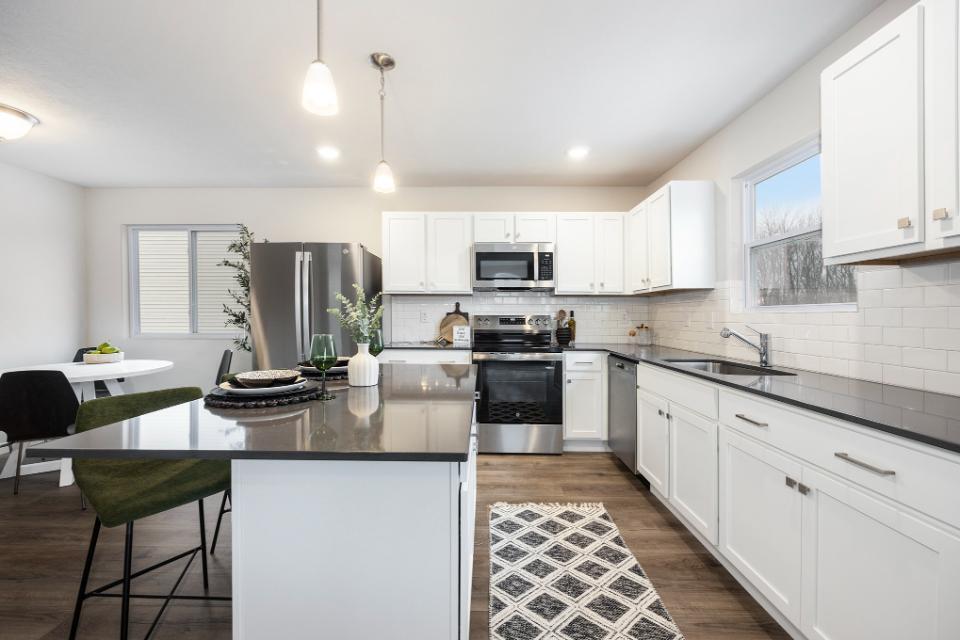 1101 Cedarwood Drive