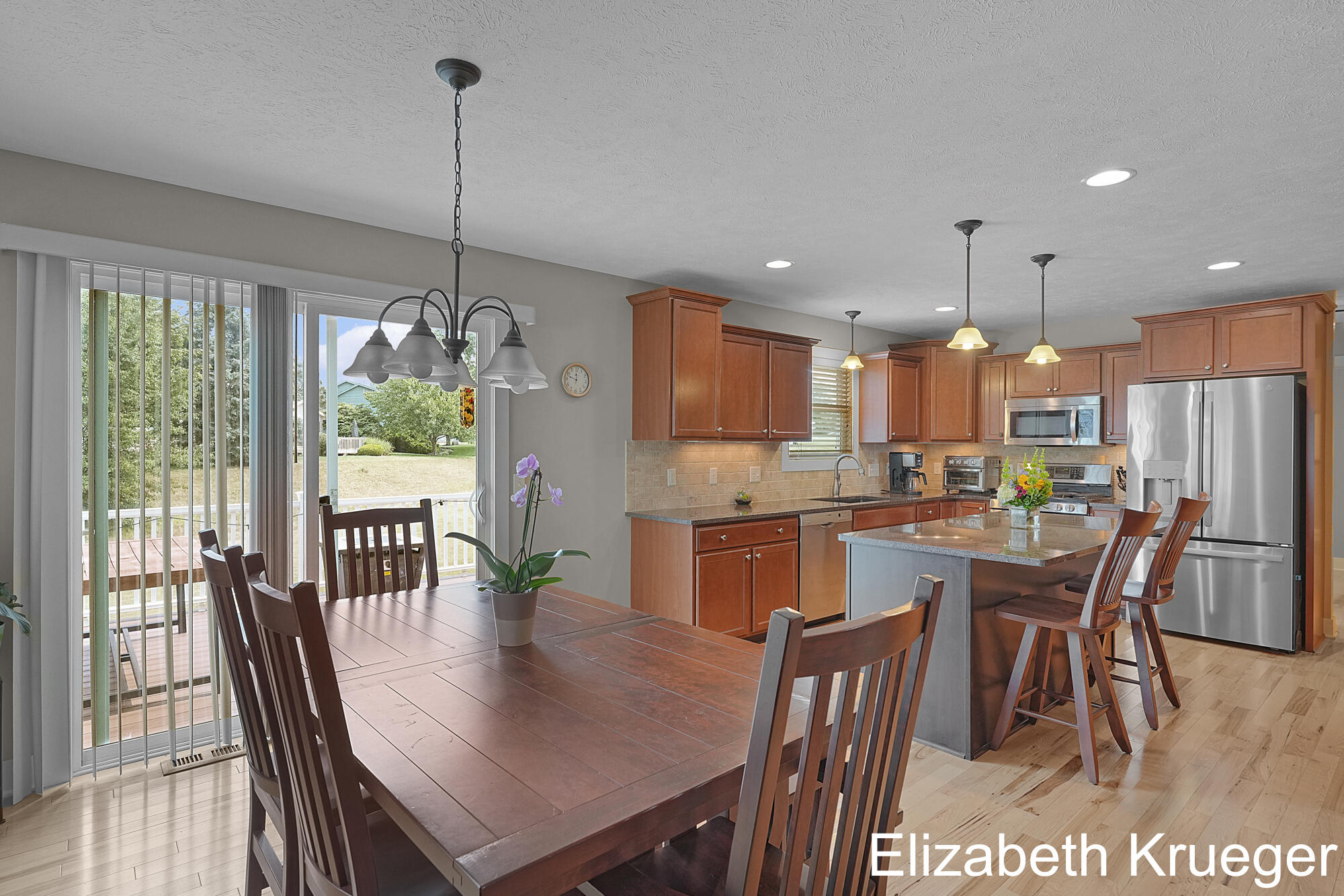 1743 Silverbow Drive SE