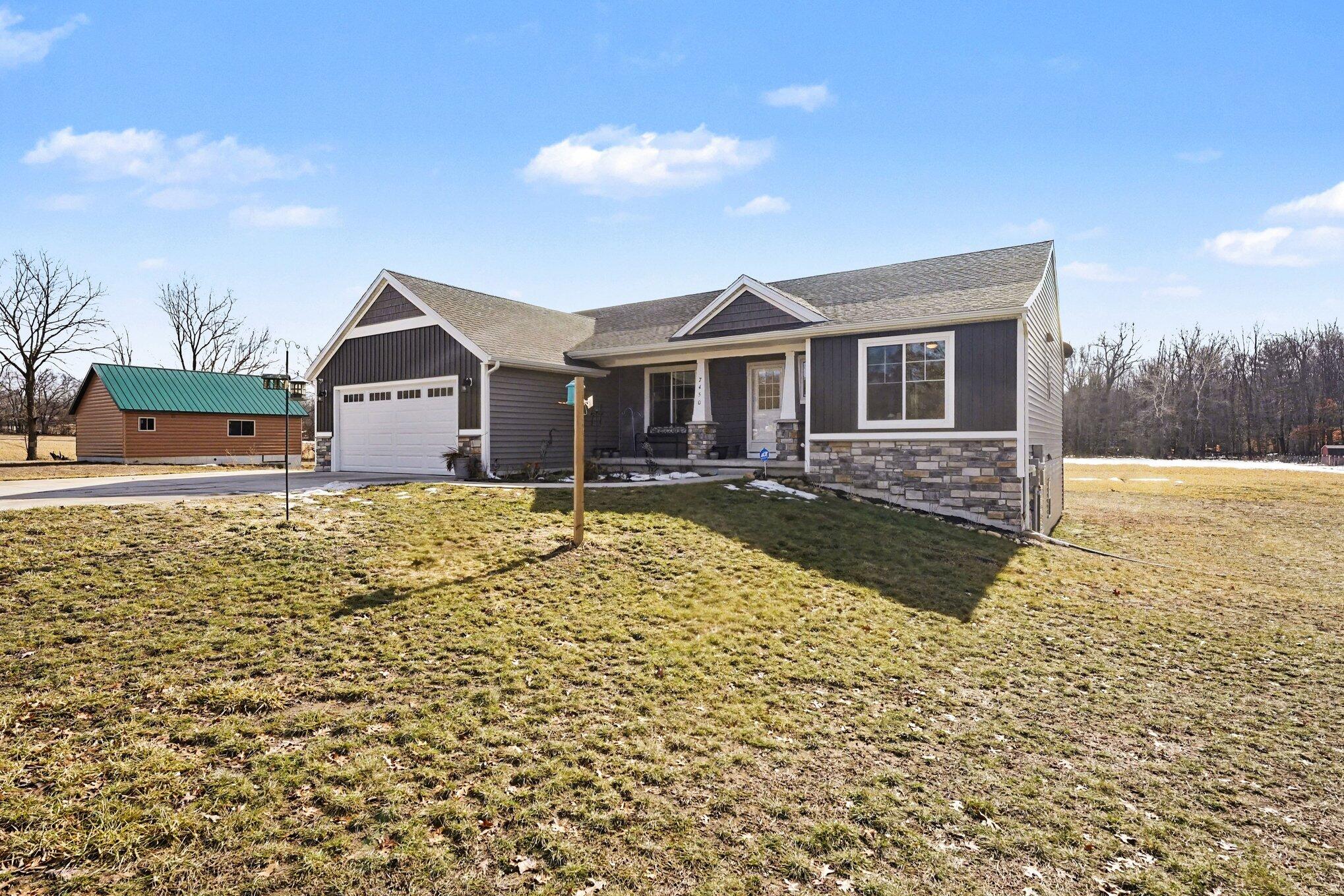 7450 19 Mile Road NE
