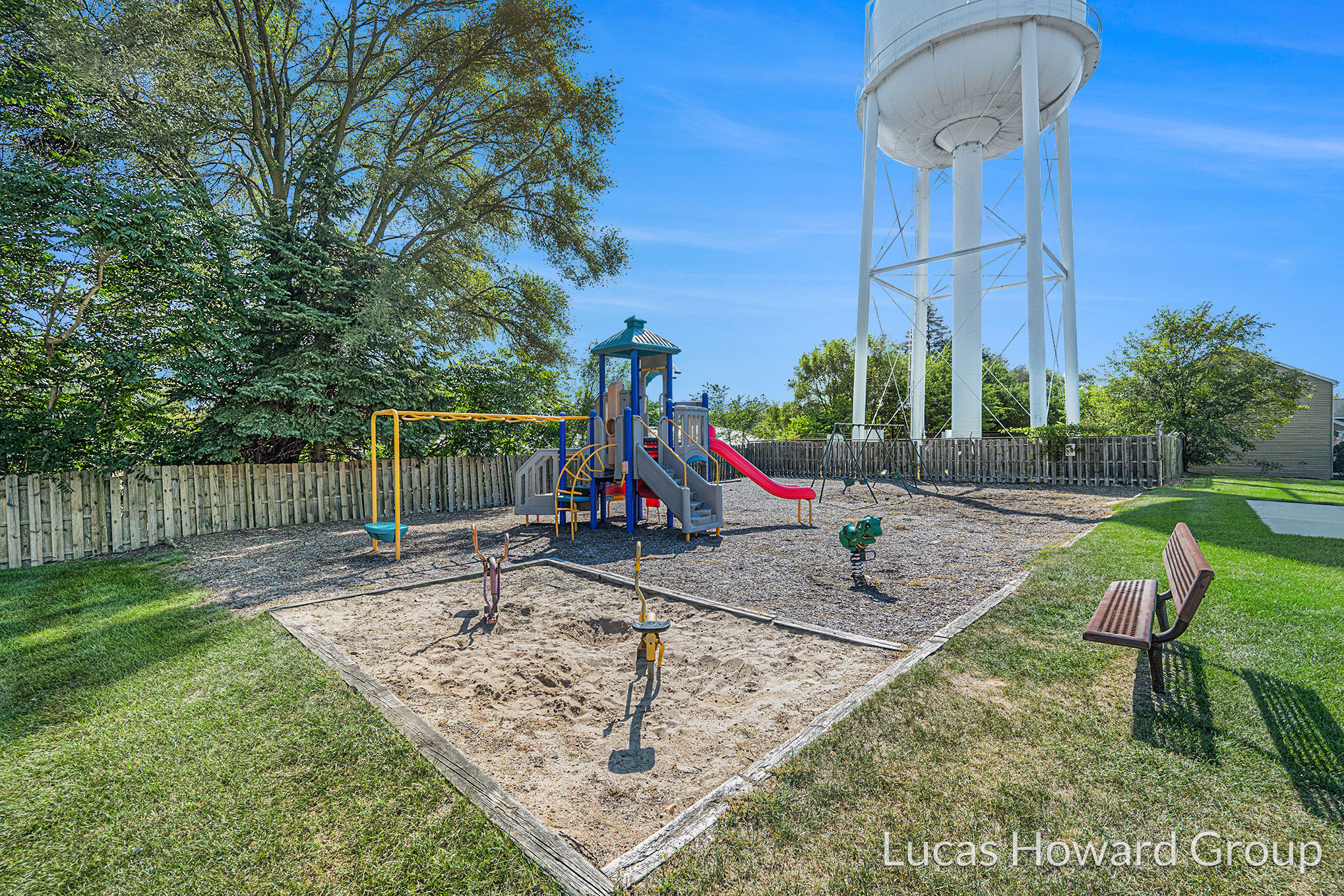4579 Moffett Road NW