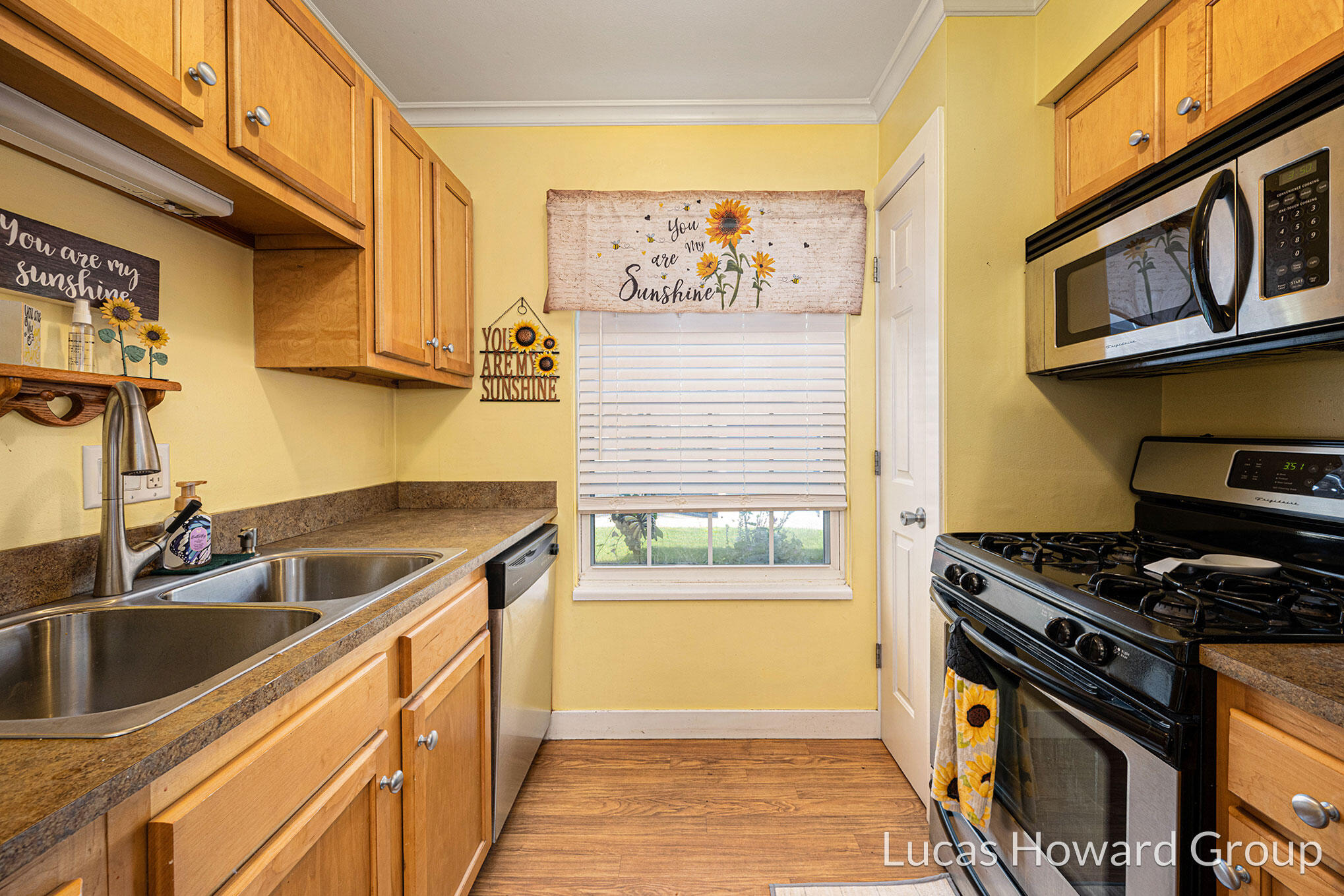 4579 Moffett Road NW