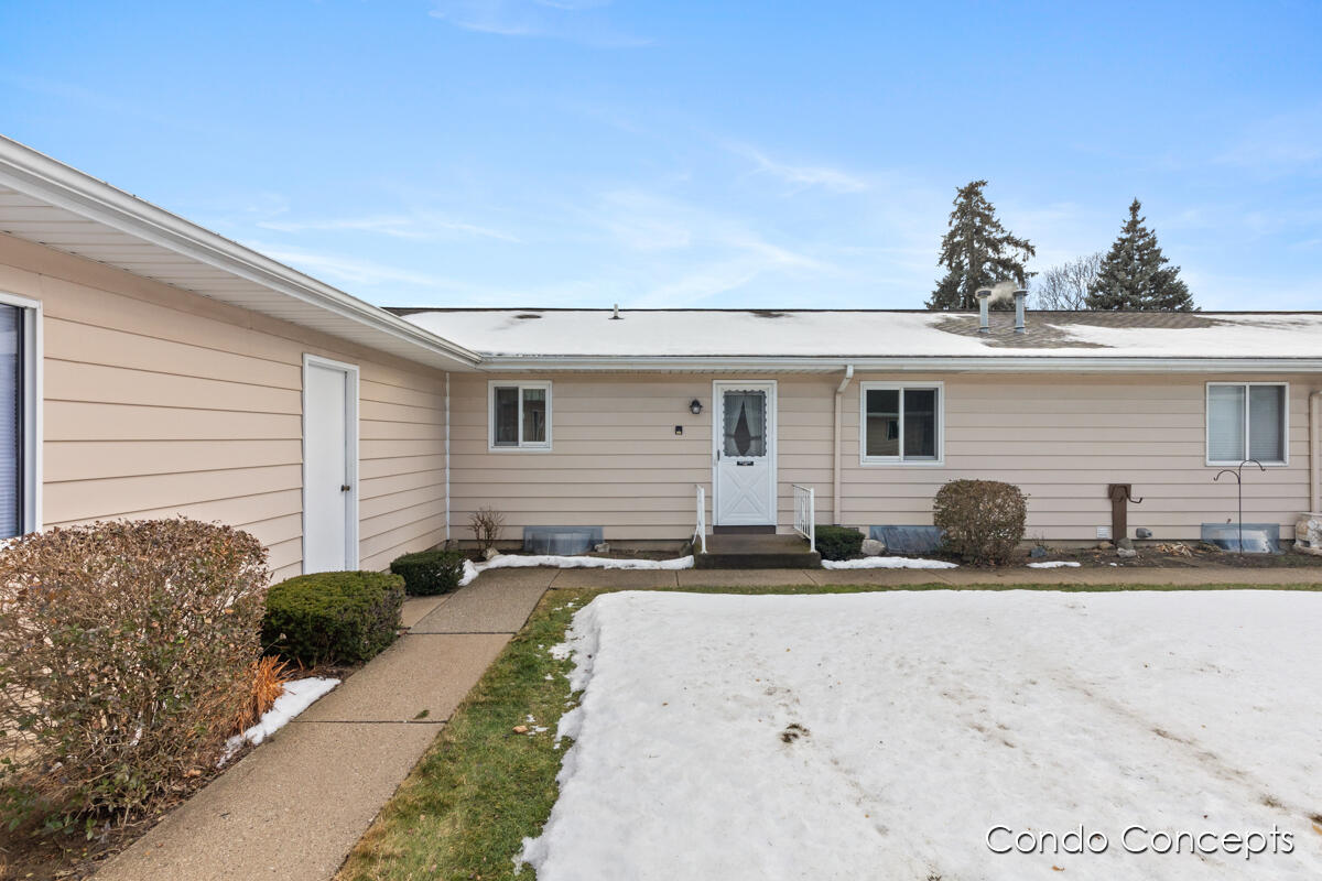 5782 Leisure South Drive SE