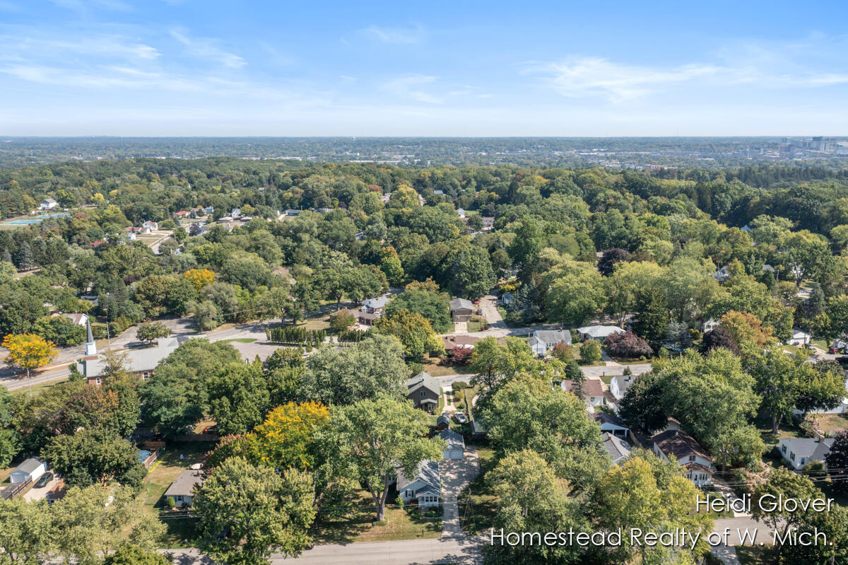 1500 Hillcrest Avenue NW