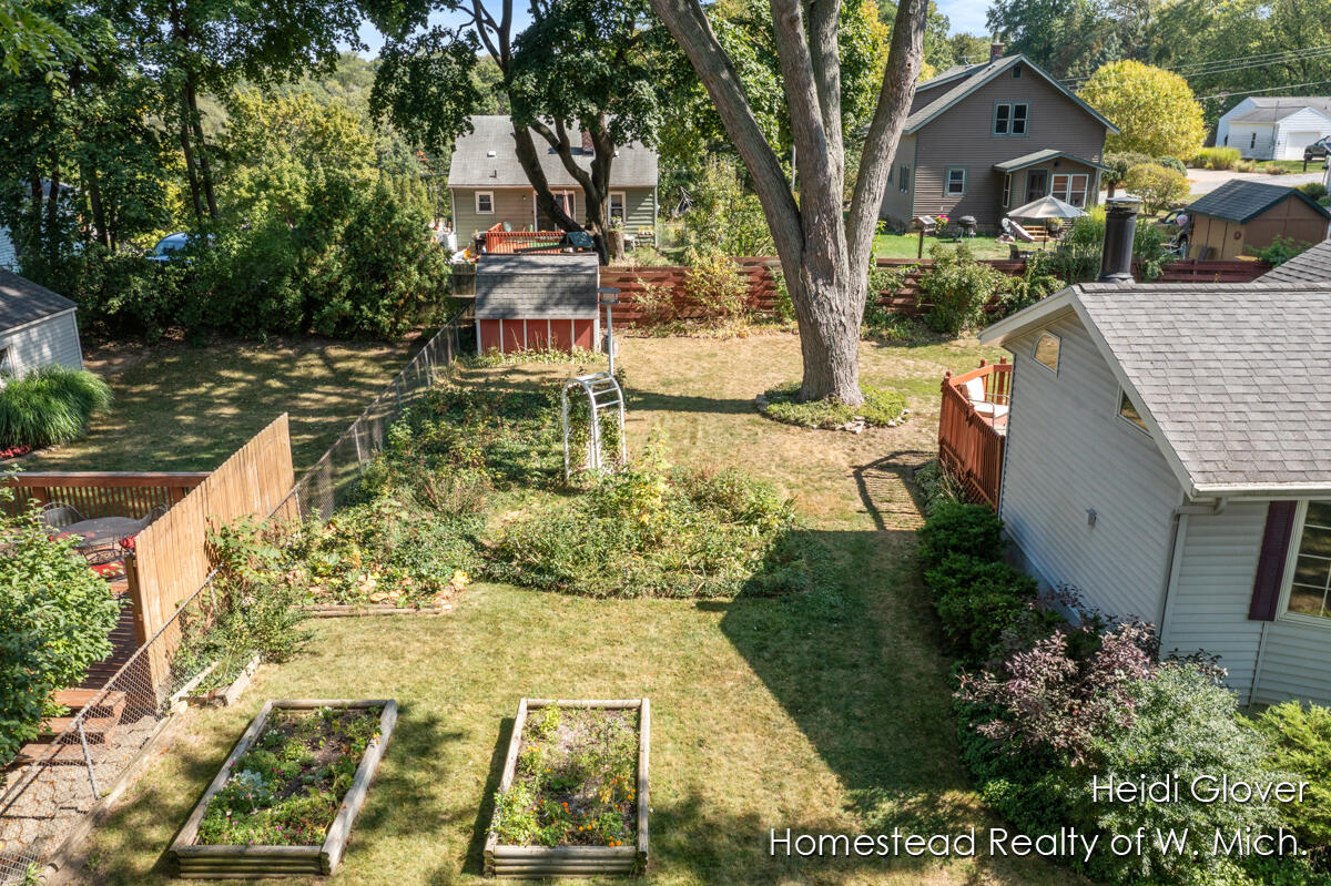 1500 Hillcrest Avenue NW