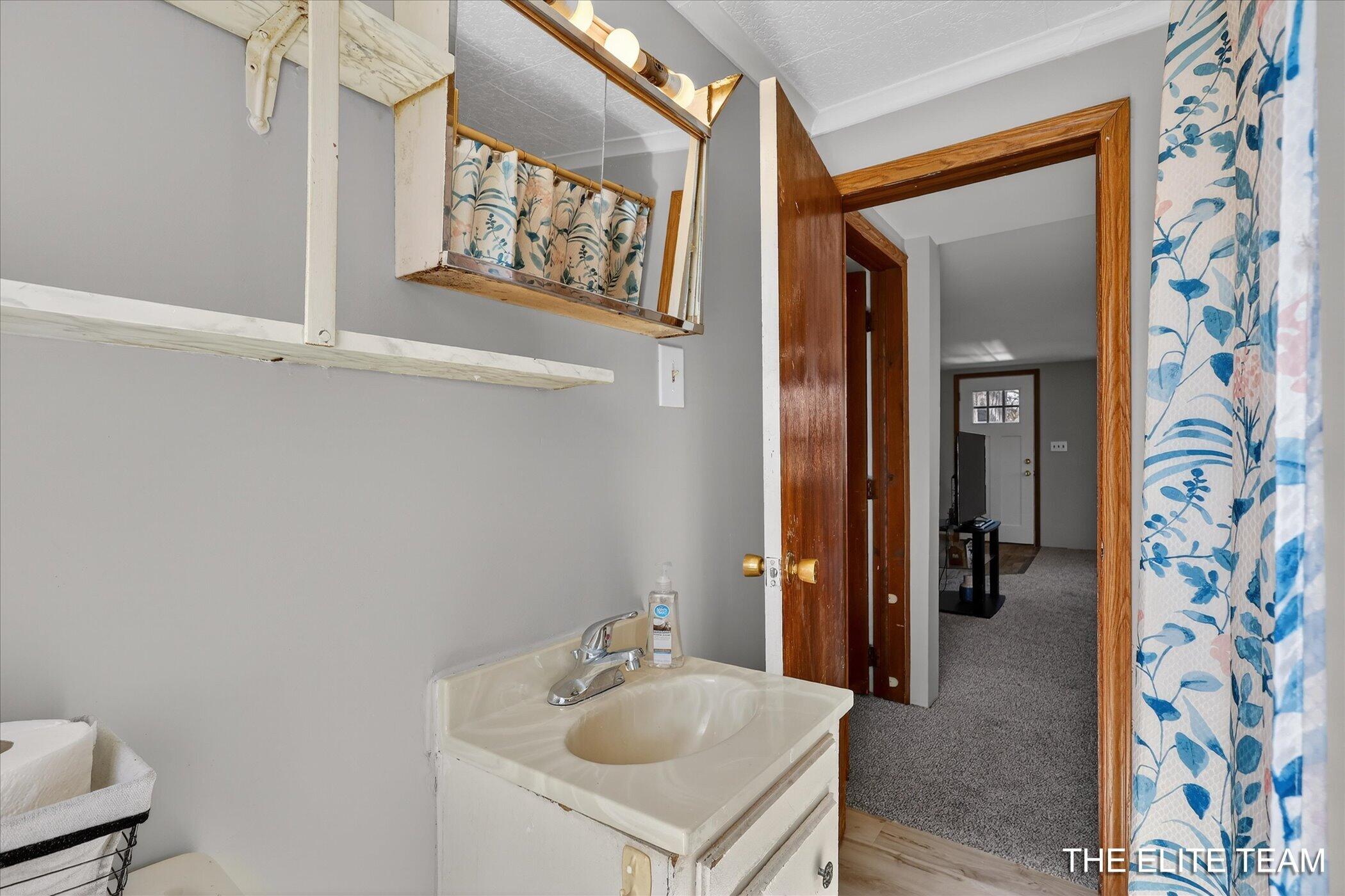 343 W Long Lake Road