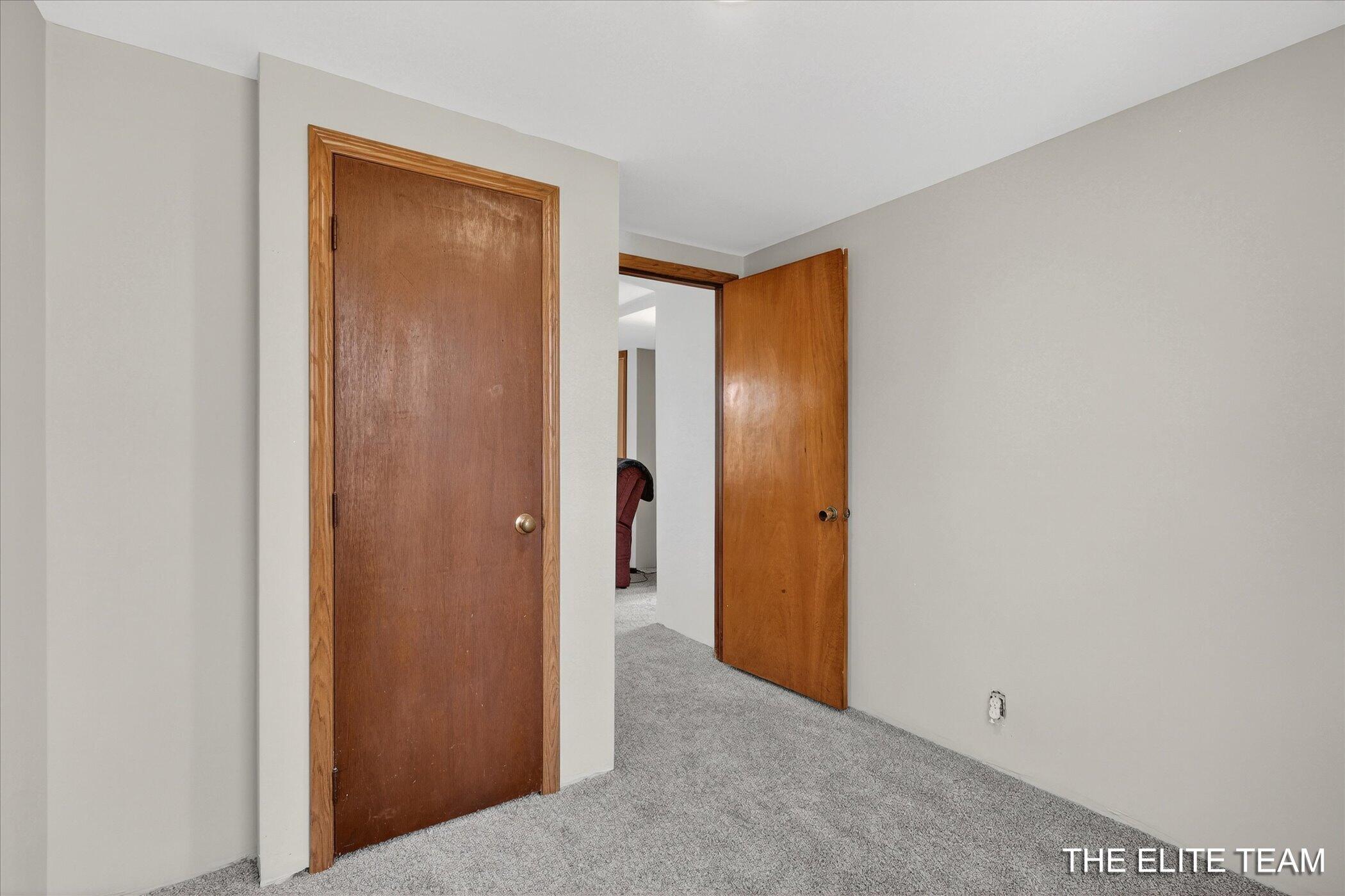 343 W Long Lake Road