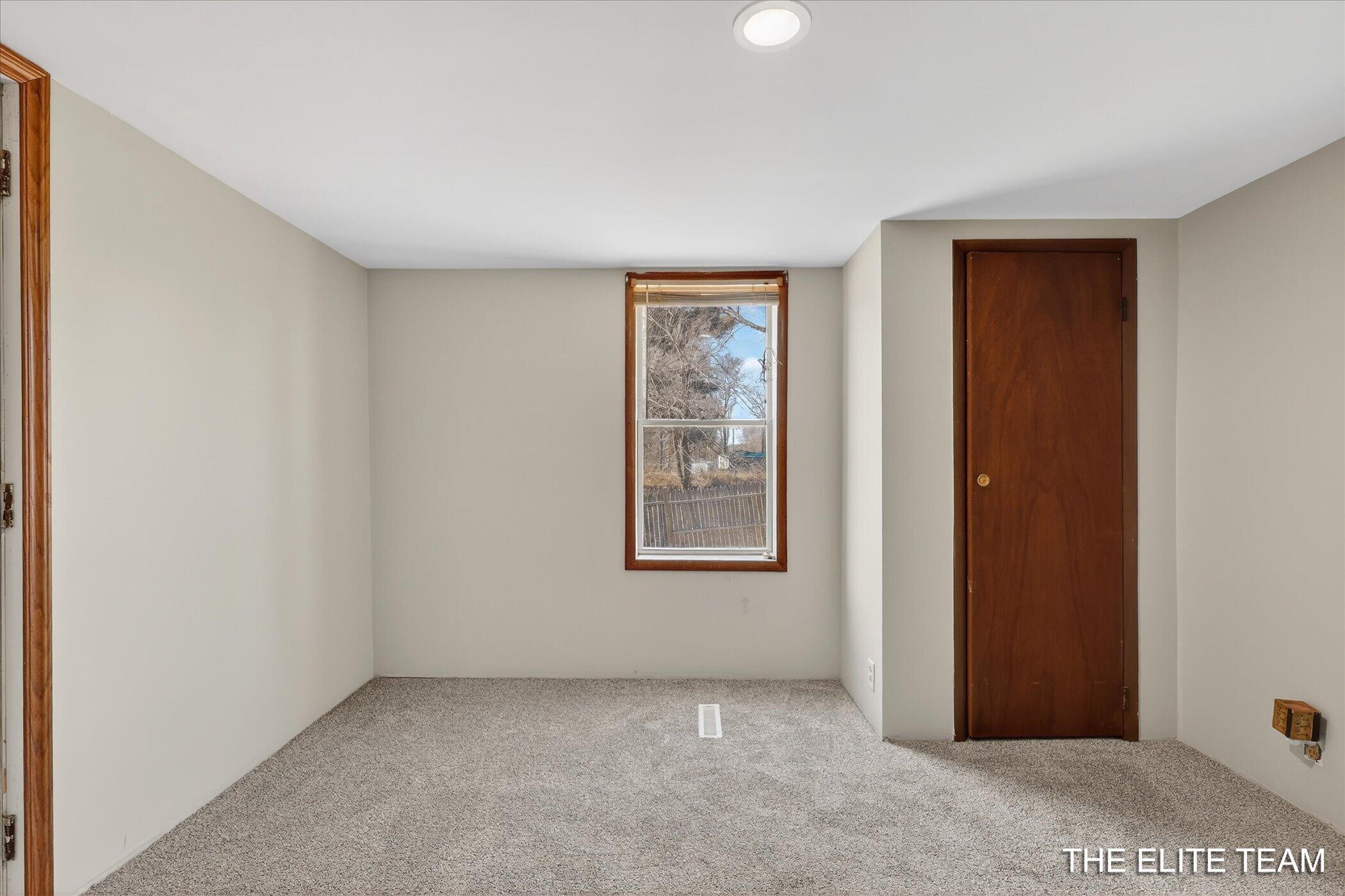 343 W Long Lake Road