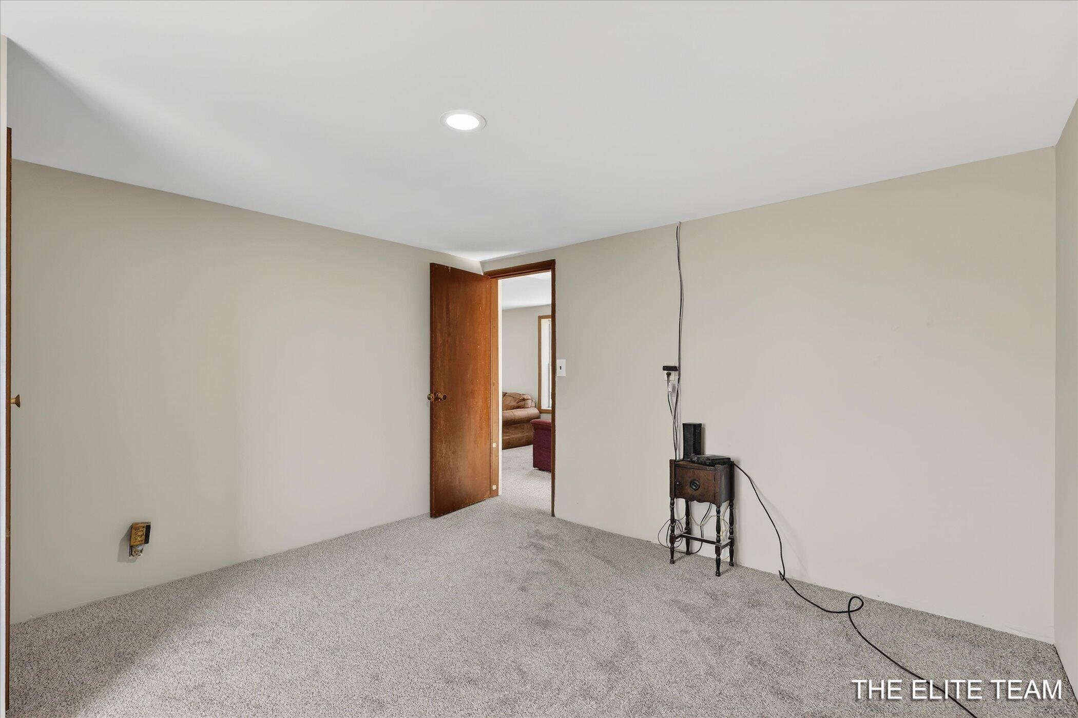 343 W Long Lake Road