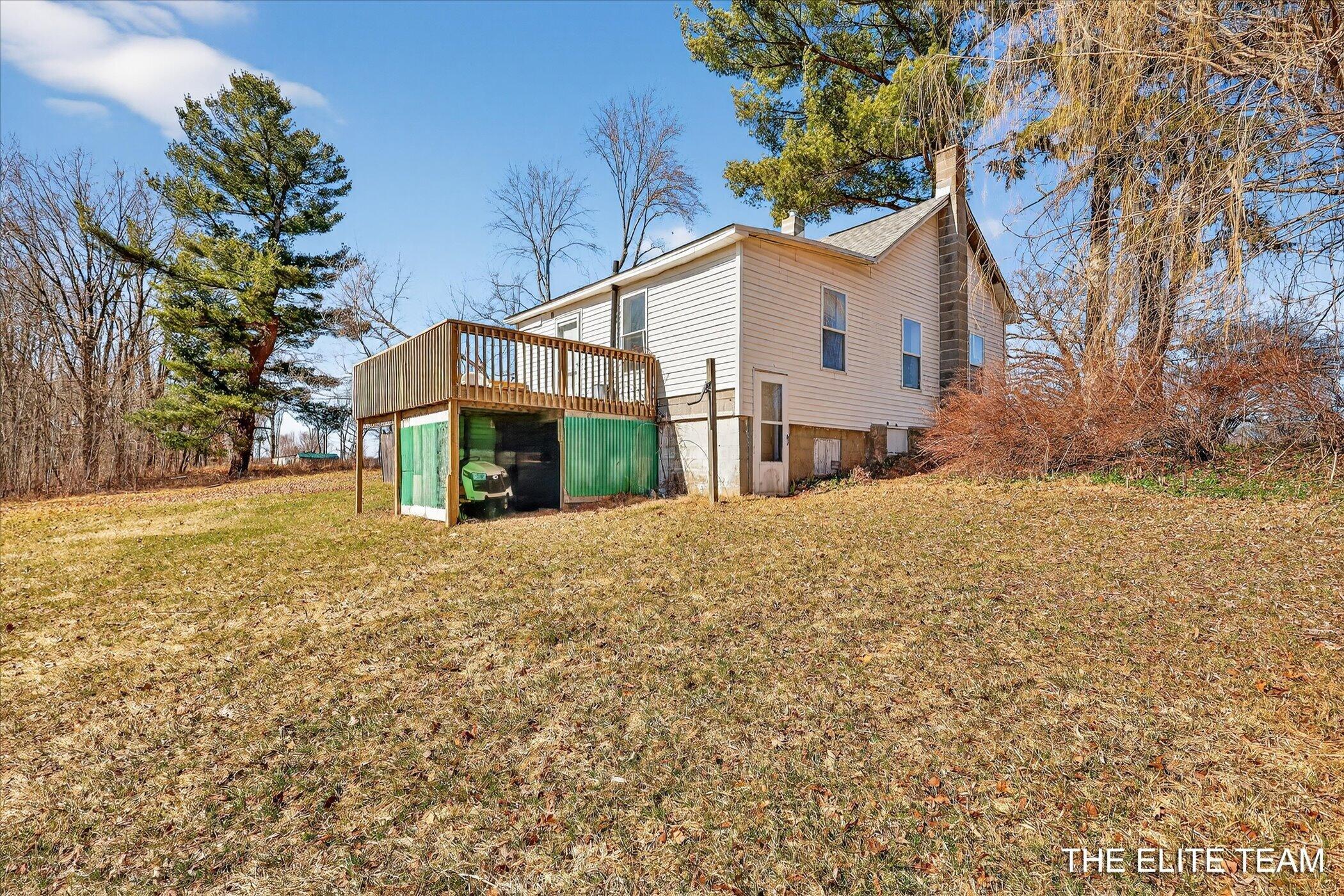 343 W Long Lake Road