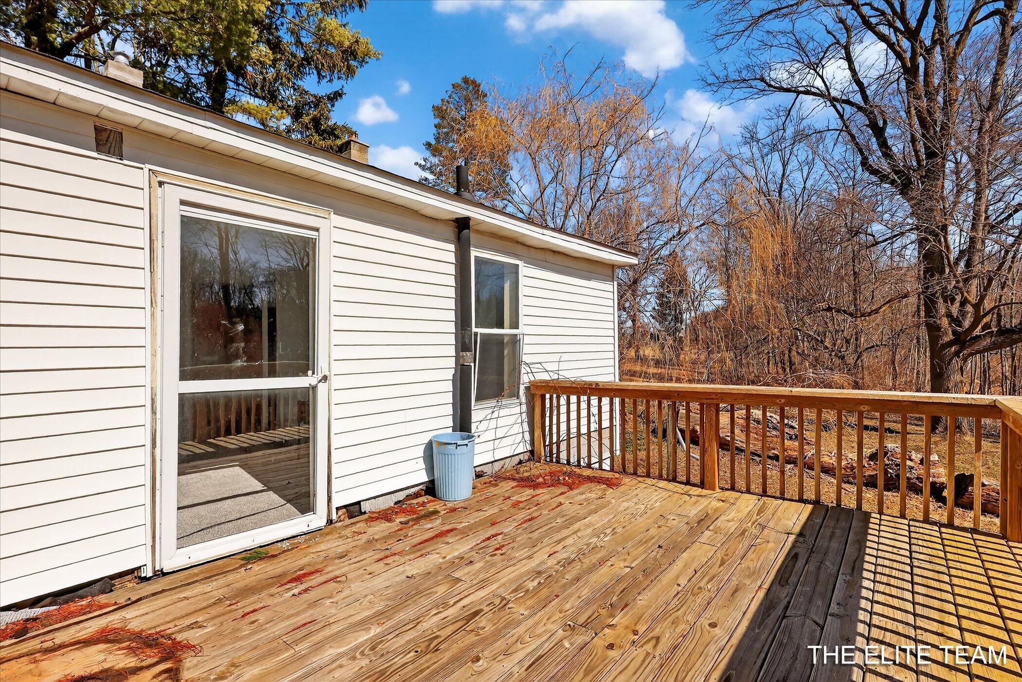 343 W Long Lake Road