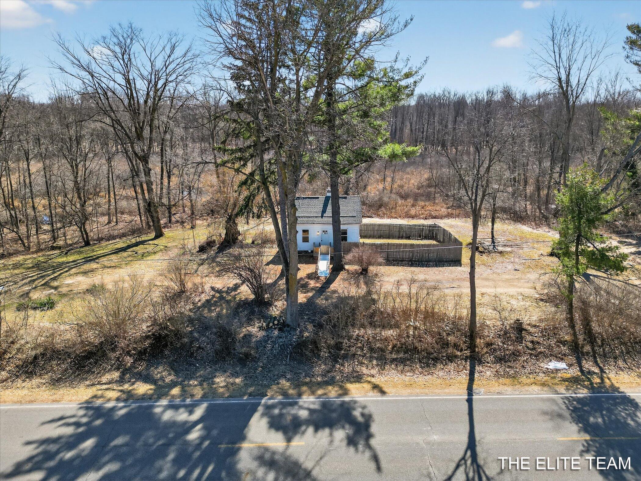 343 W Long Lake Road