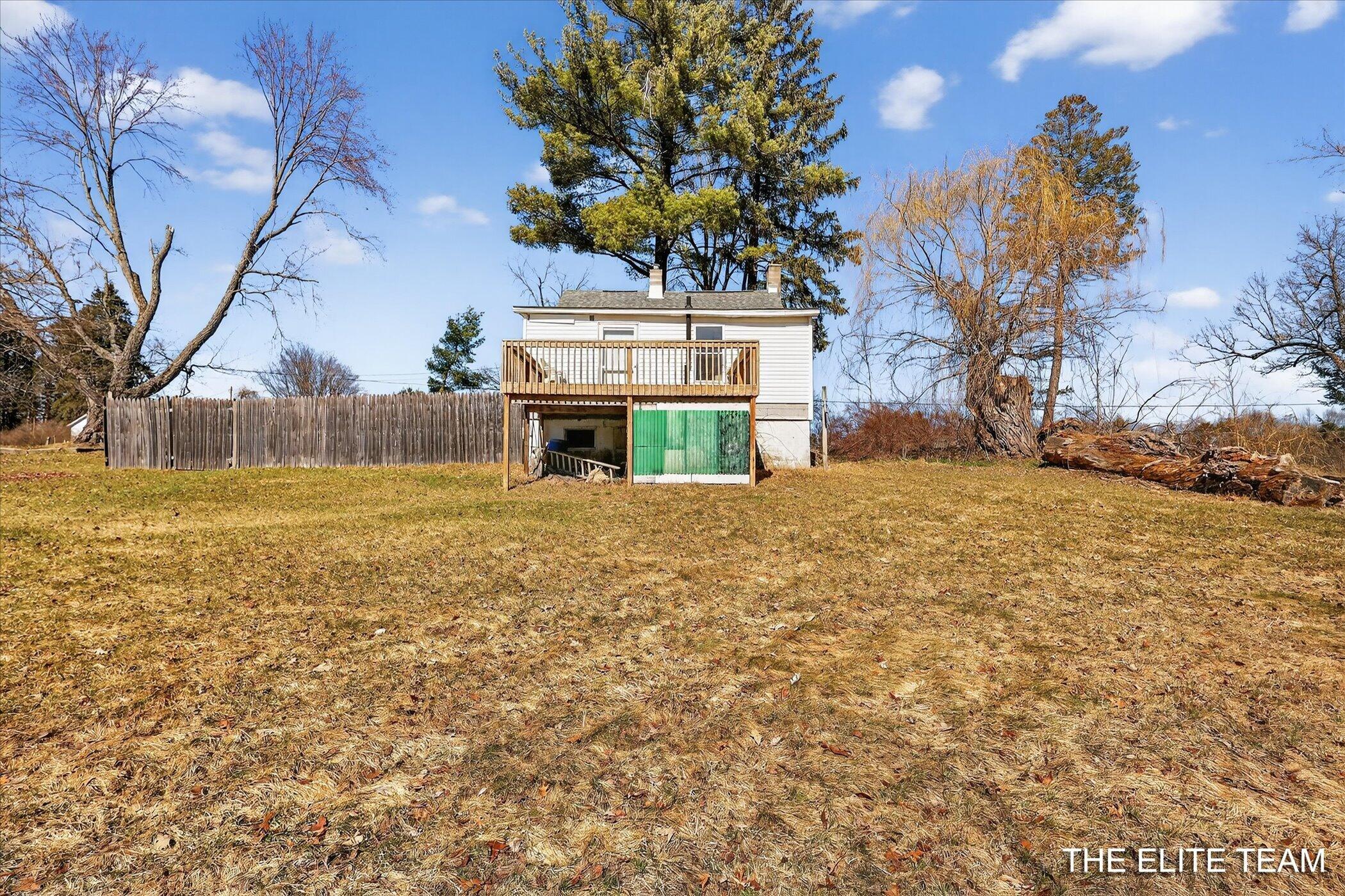 343 W Long Lake Road