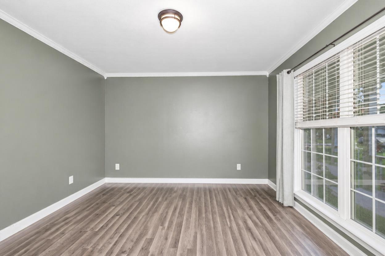 1106 Brookway Court