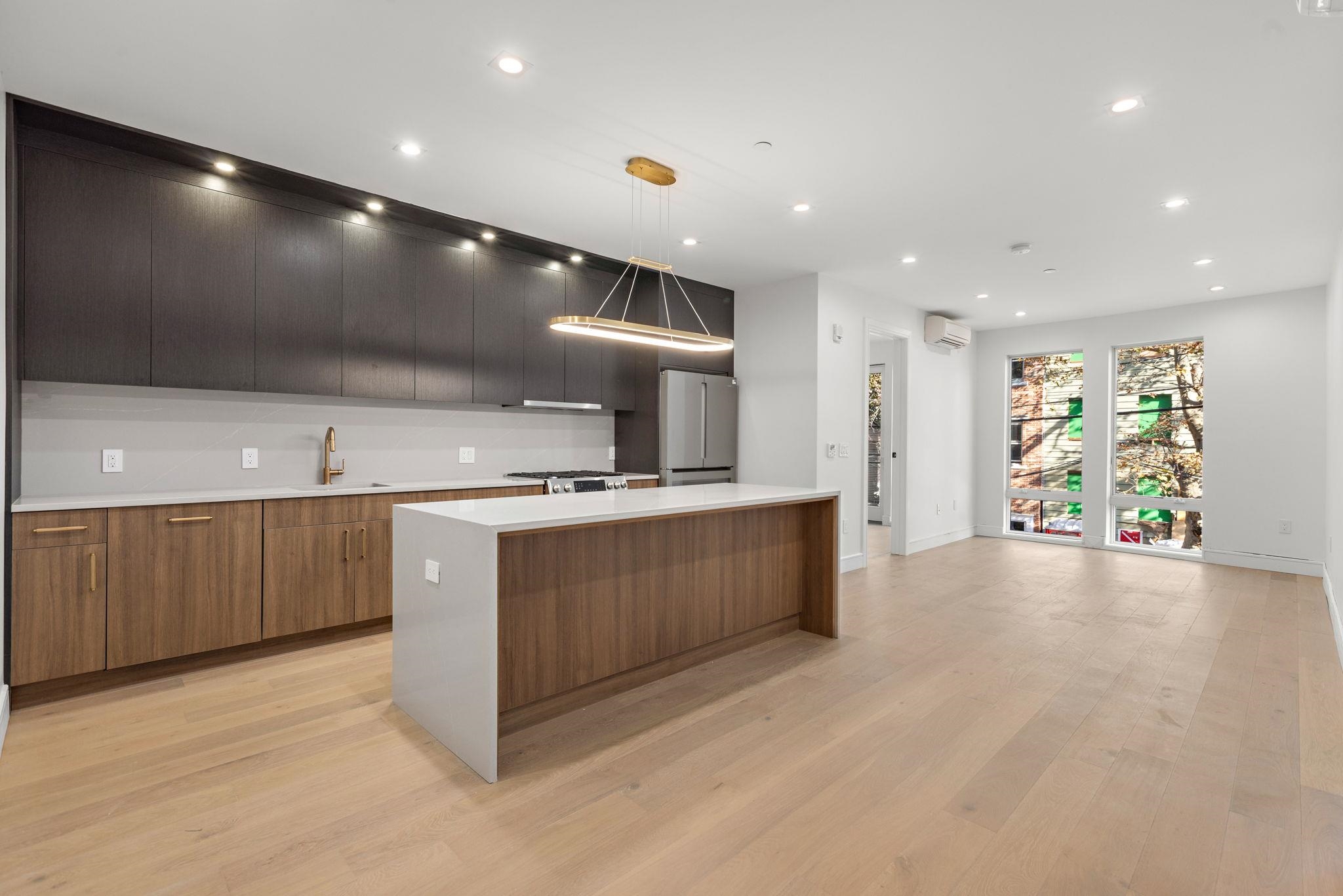 391 1ST ST Unit: 2-A