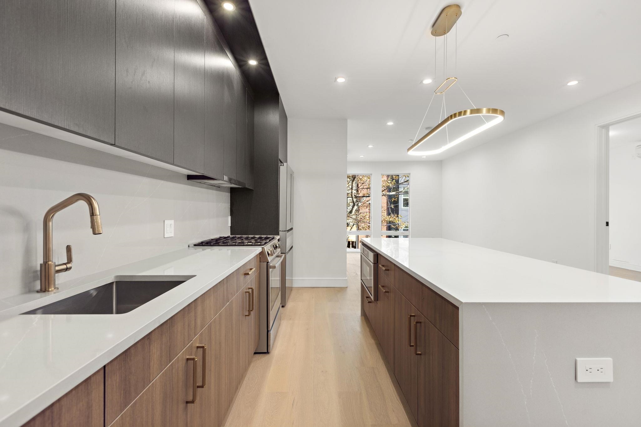 391 1ST ST Unit: 2-A