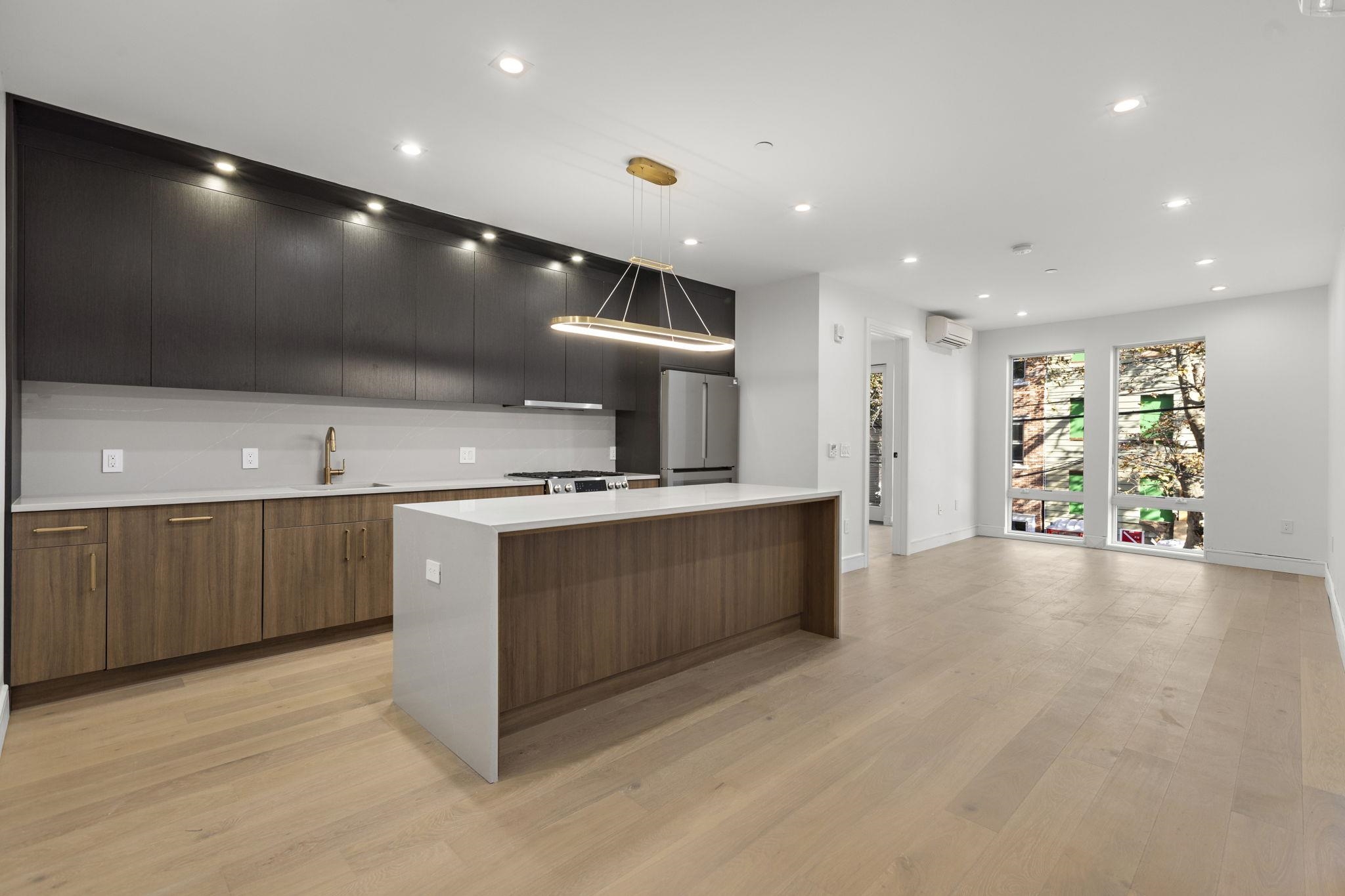 391 1ST ST Unit: 2-A