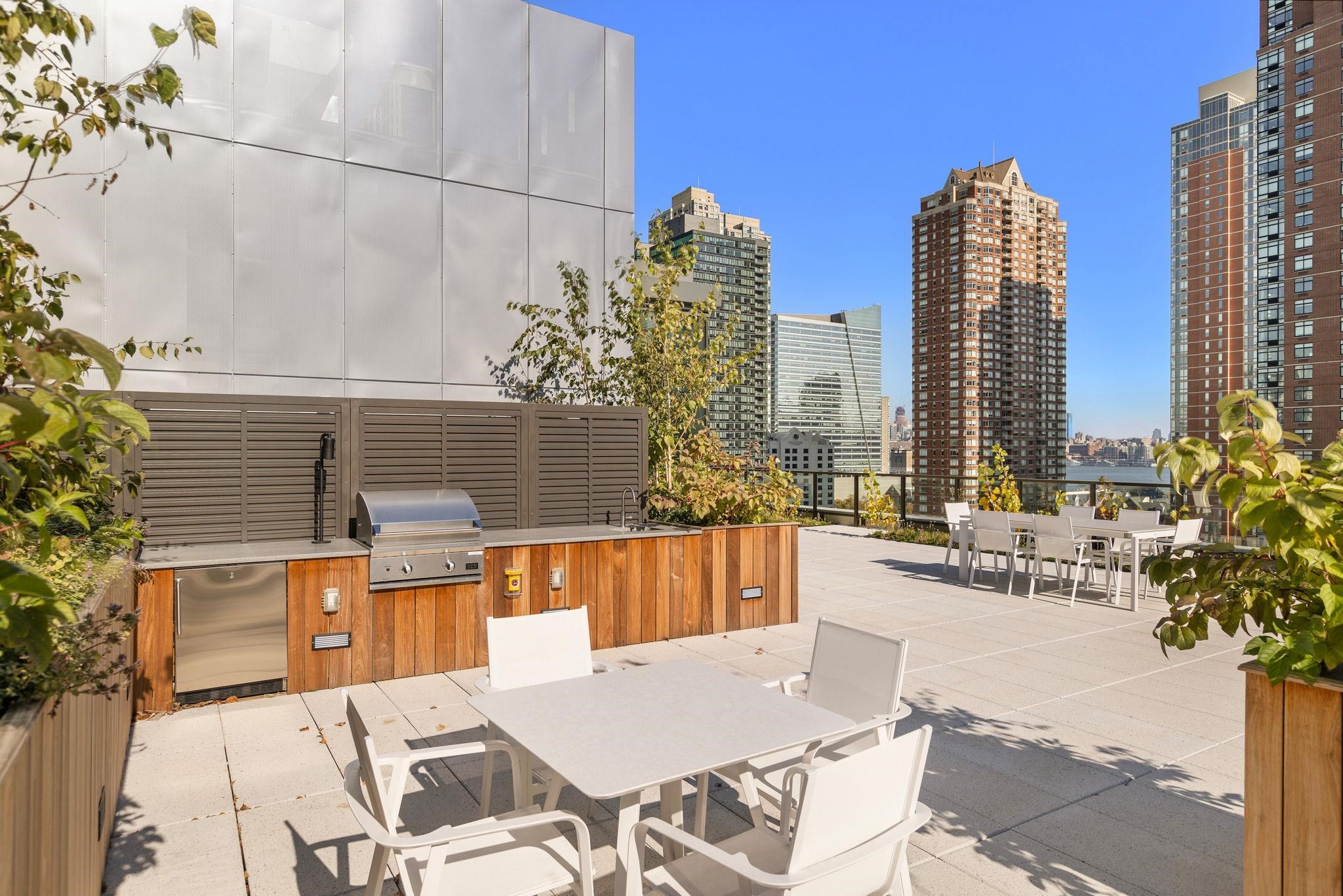 43 PROVOST ST Unit: 9A