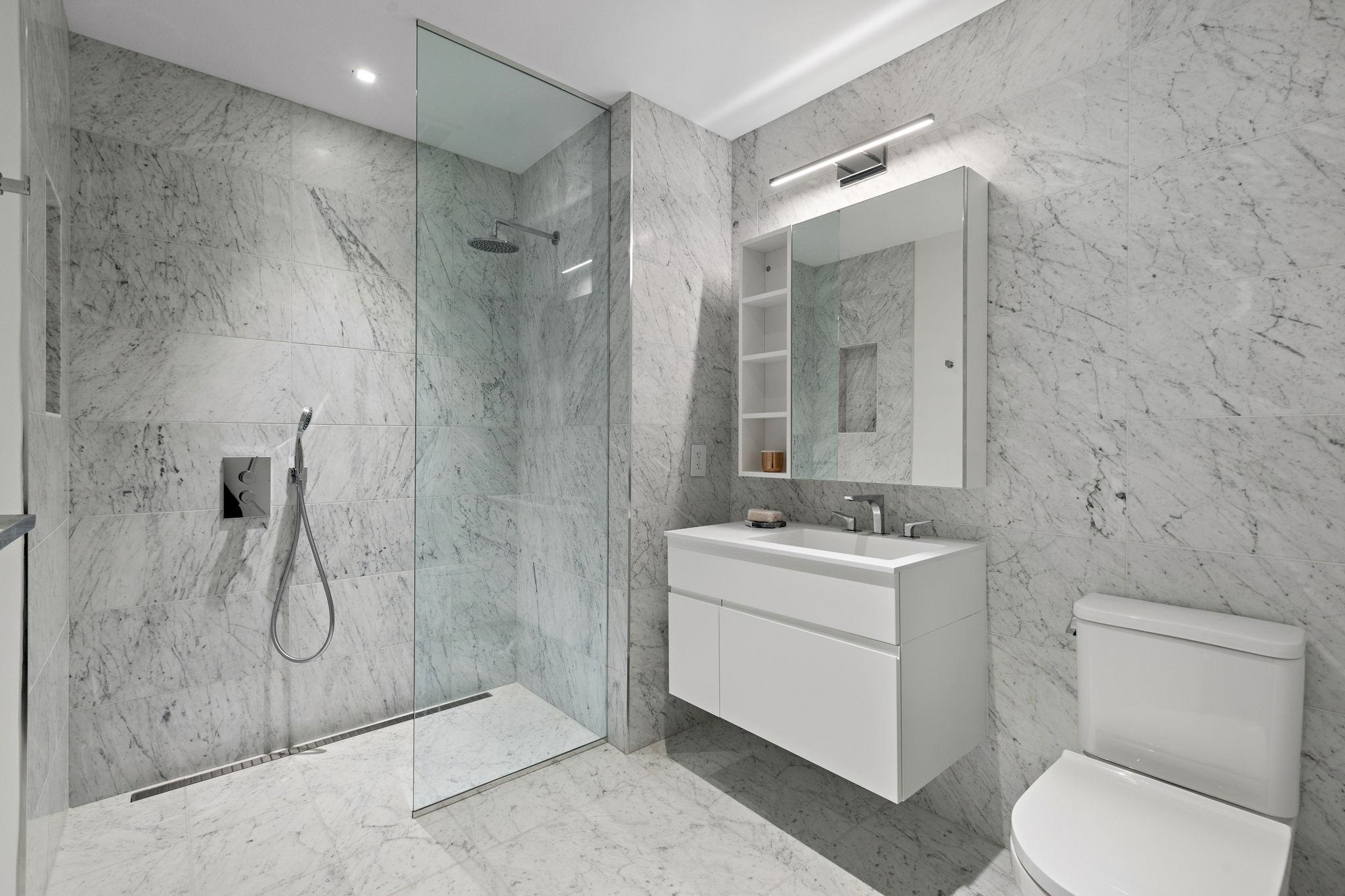 43 PROVOST ST Unit: 9A