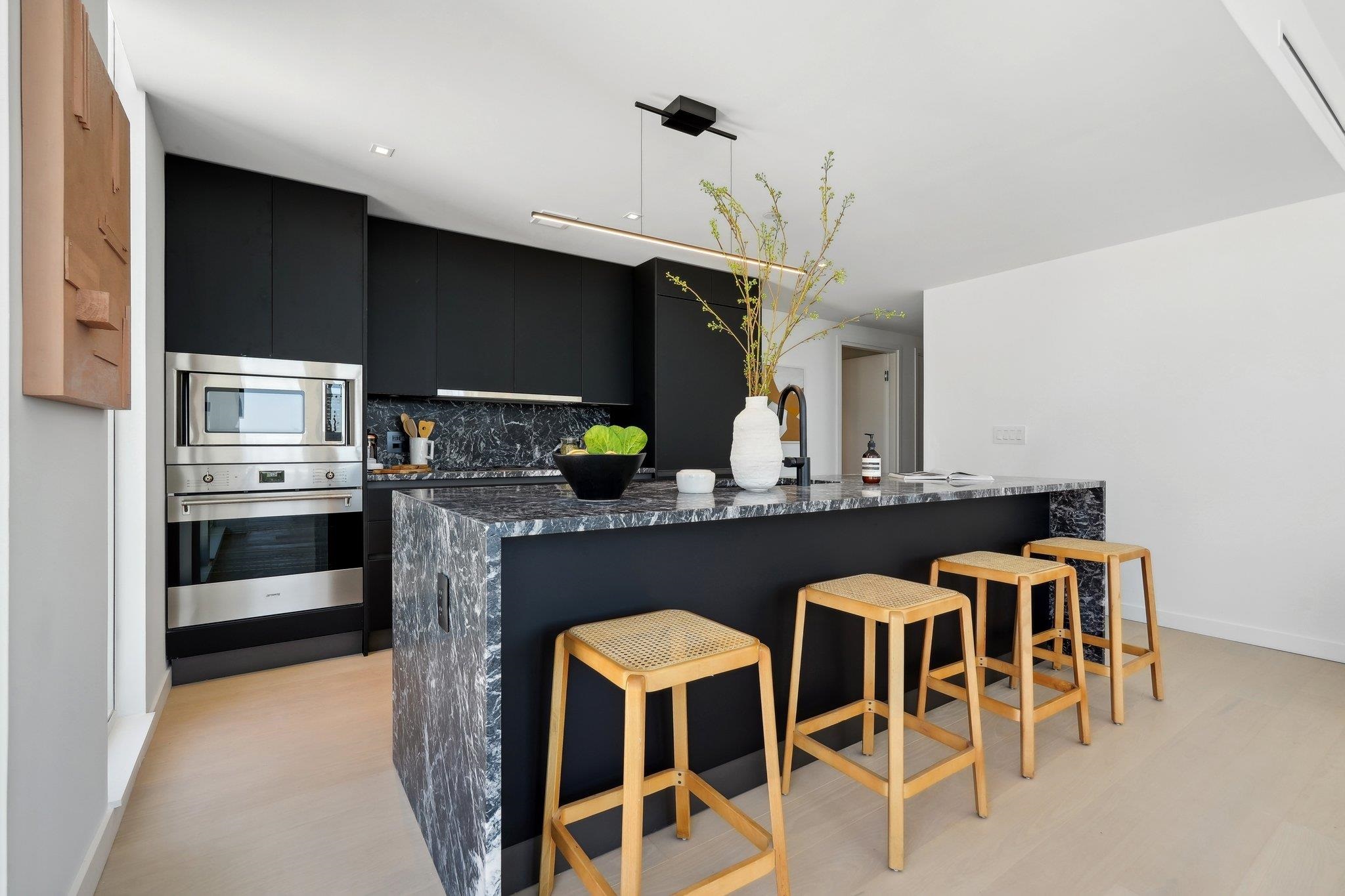 43 PROVOST ST Unit: 9N