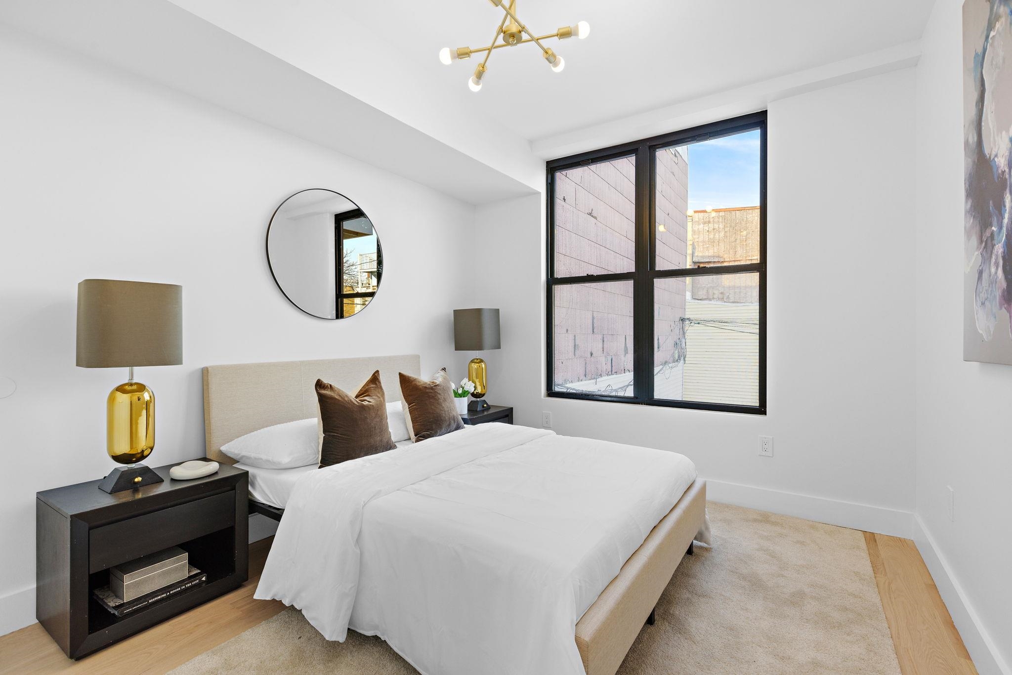 322 3RD ST Unit: 3