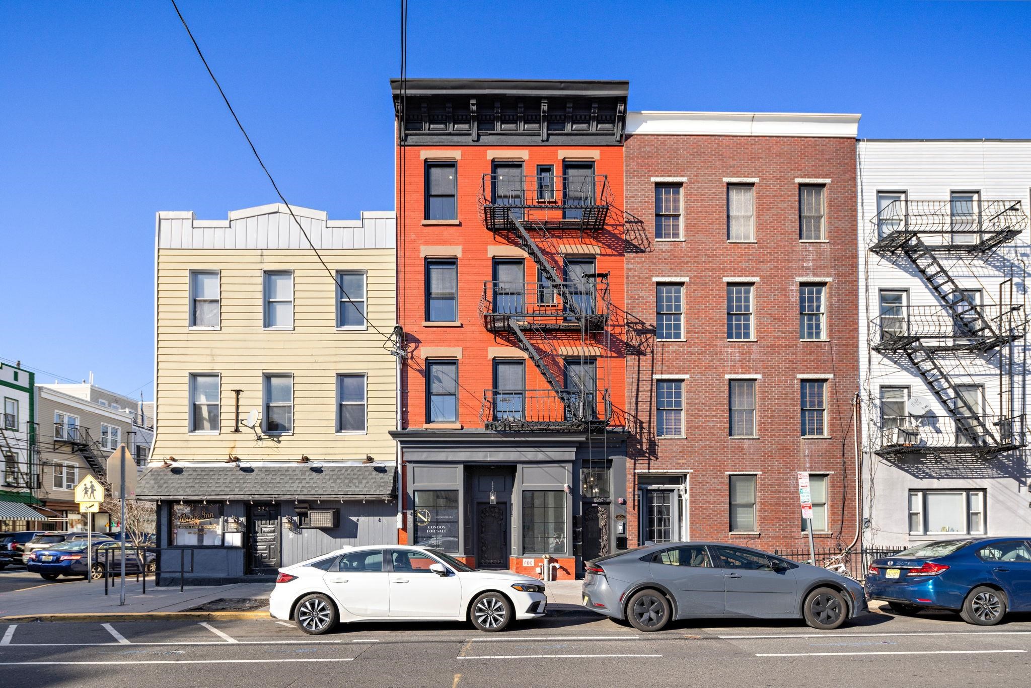 322 3RD ST Unit: D