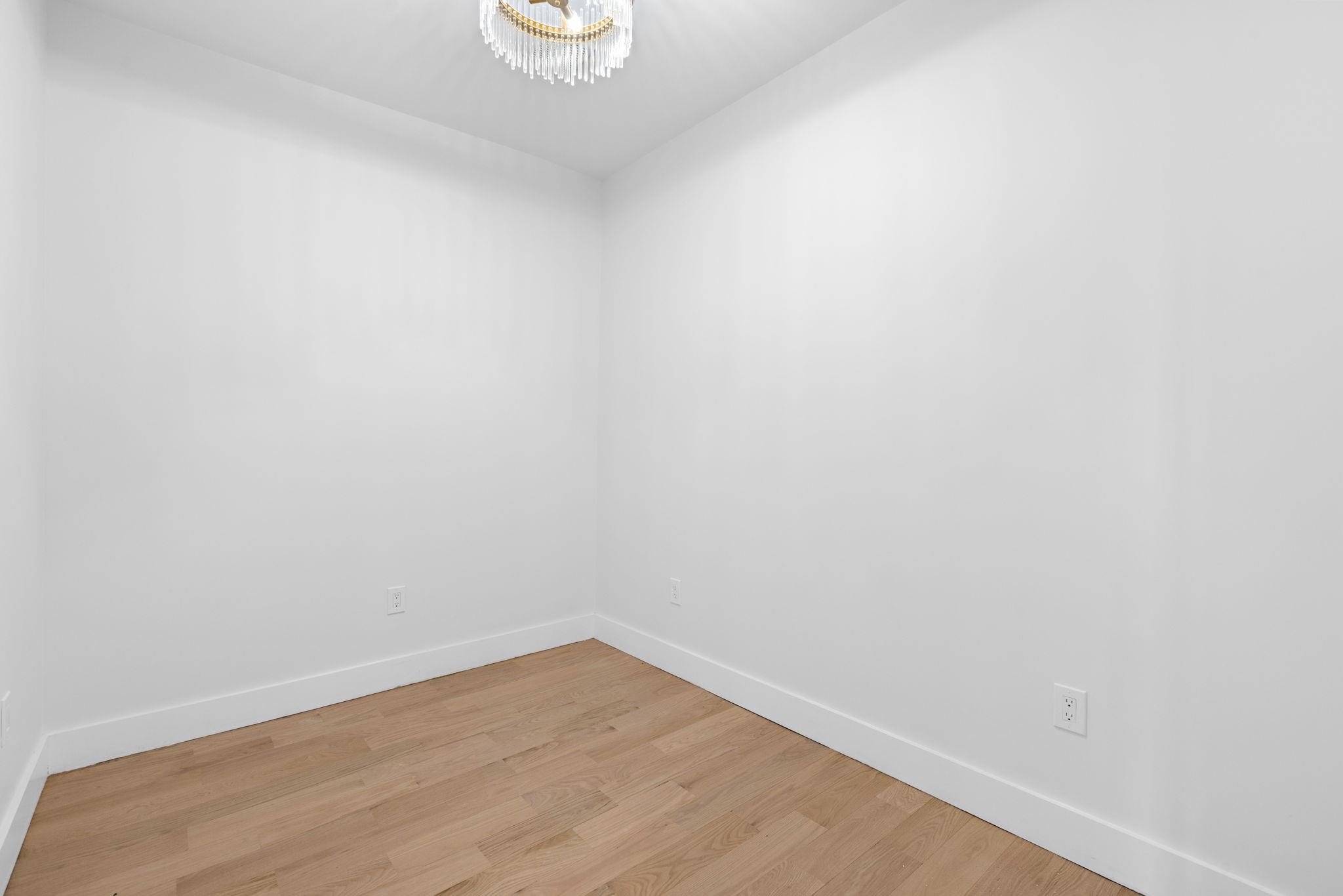 322 3RD ST Unit: D