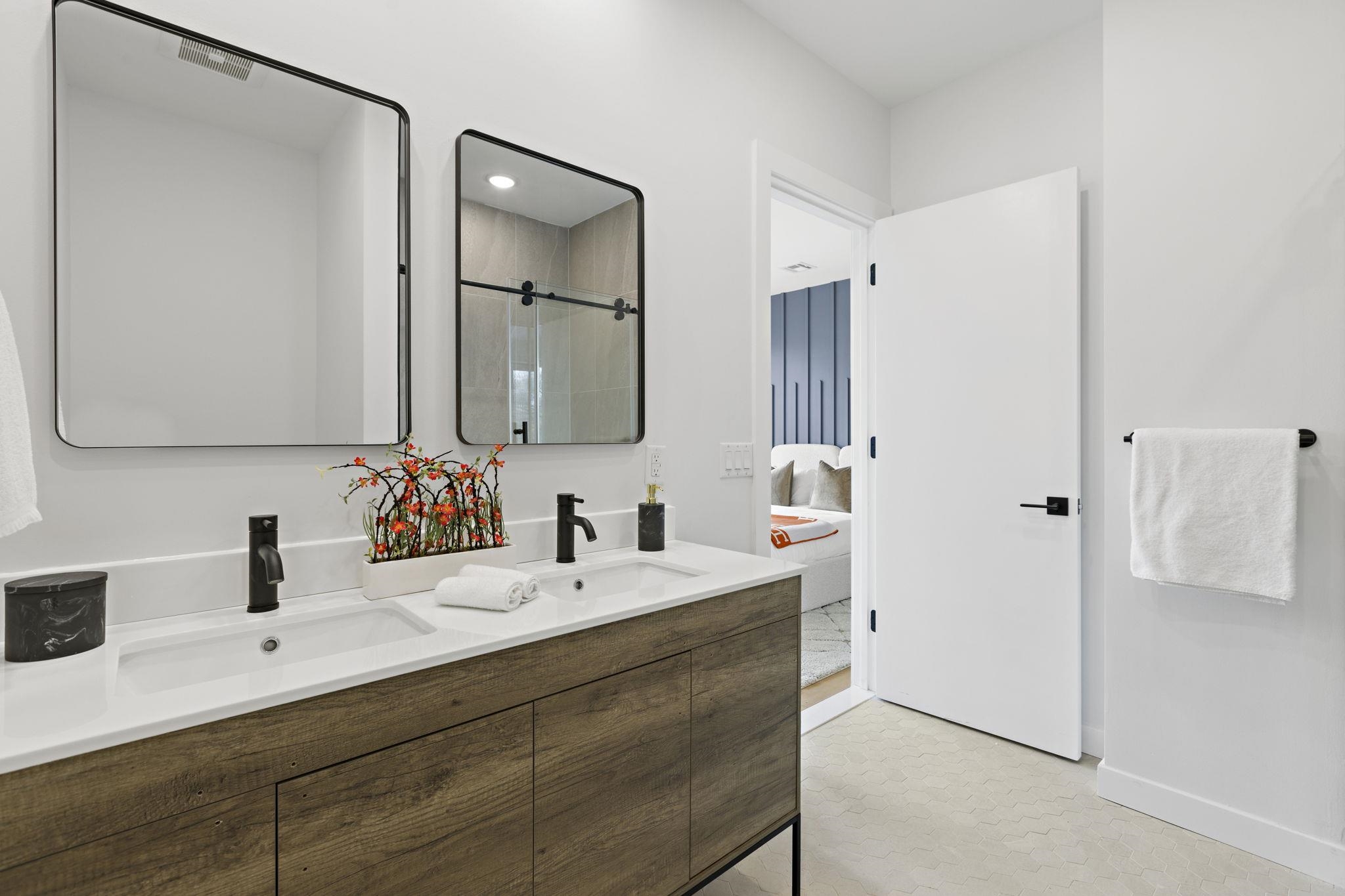 35 ORCHARD ST Unit: 303