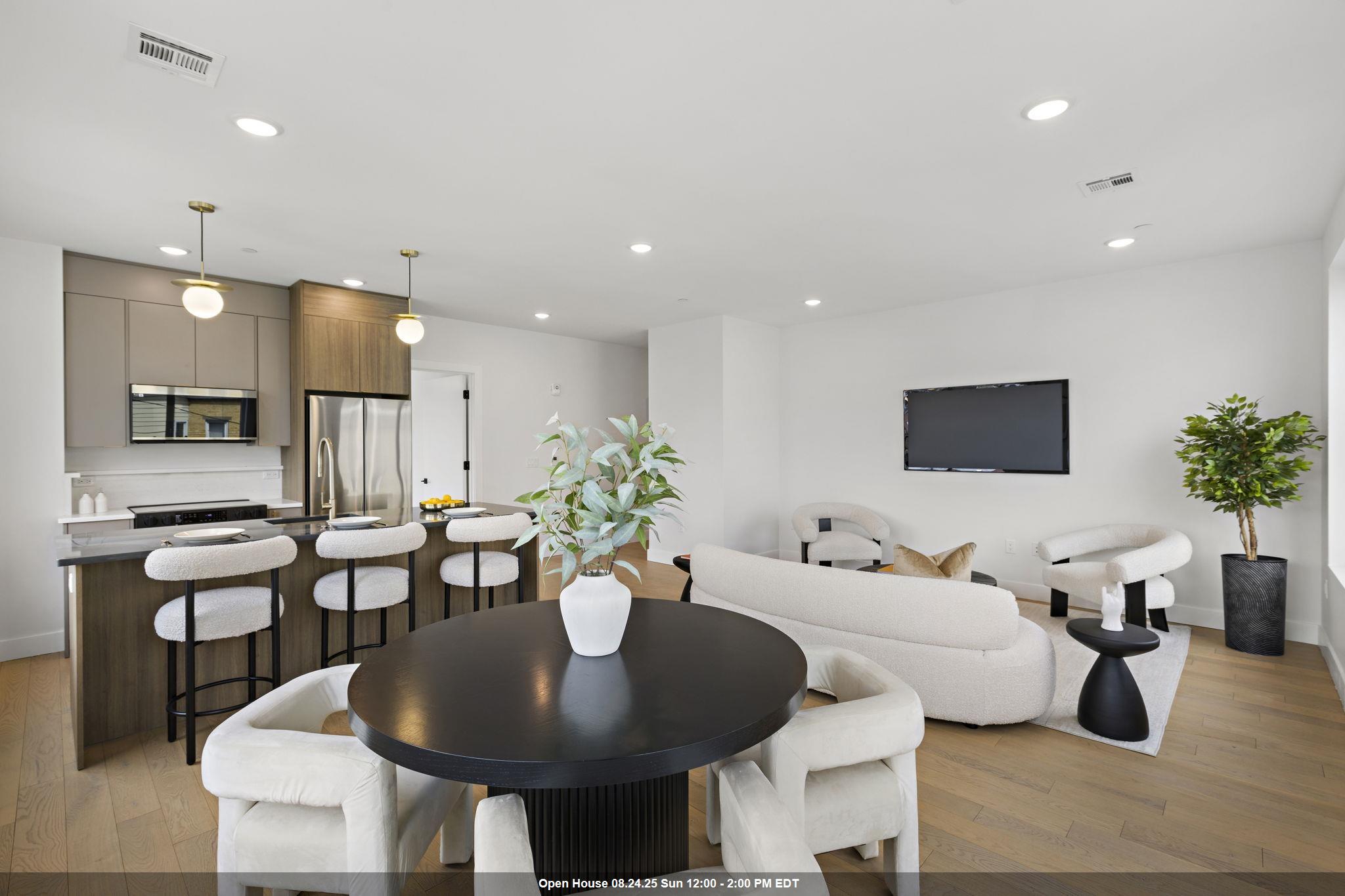 35 ORCHARD ST Unit: 303