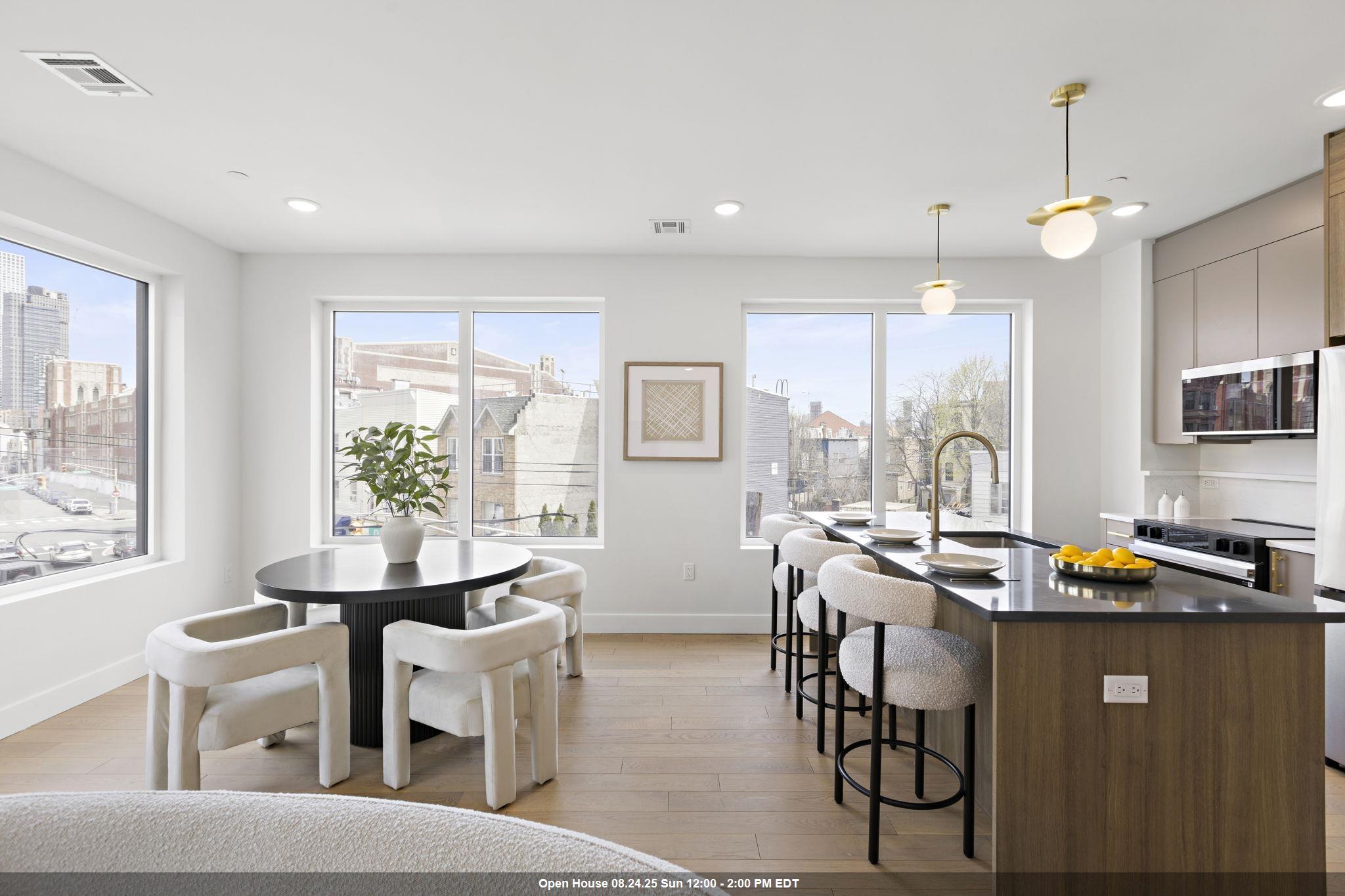 35 ORCHARD ST Unit: 301