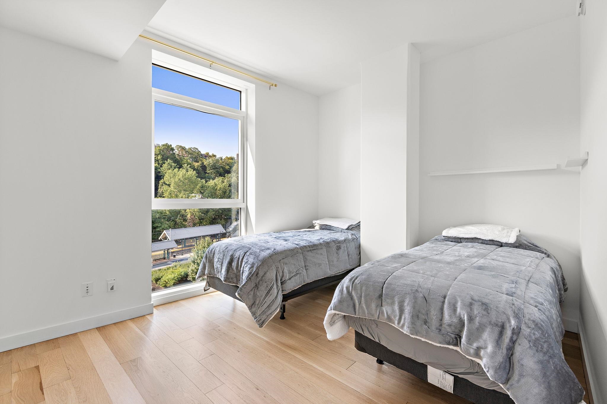 800 AVENUE AT PORT IMPERIAL Unit: 511