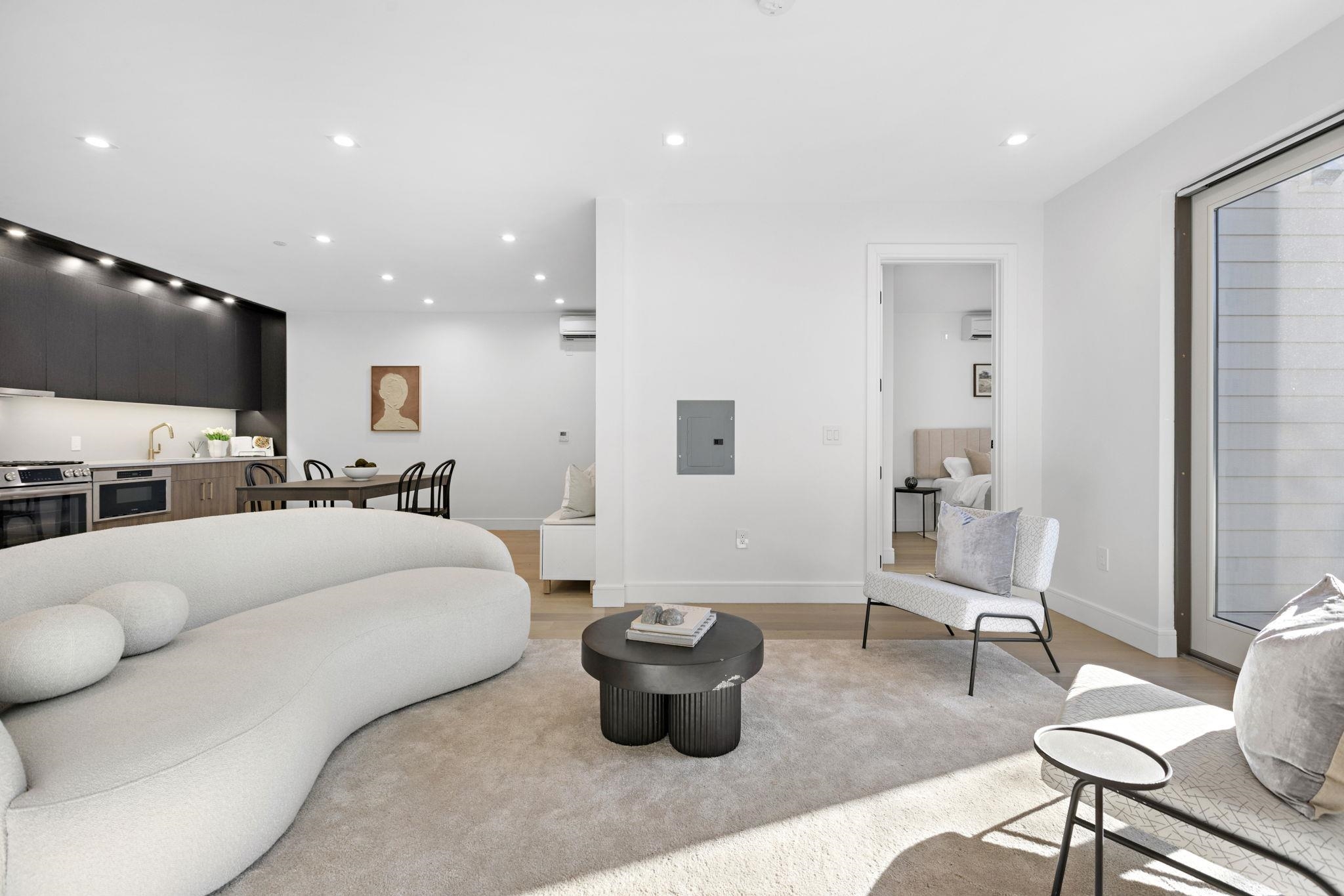 391 1ST ST Unit: 2-B